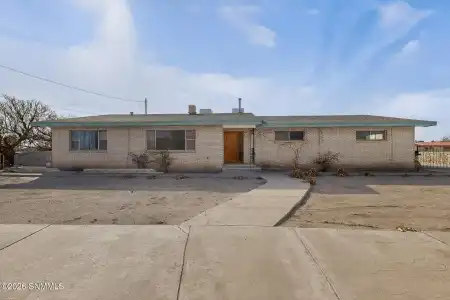 2605 Dona Ana Road, Las Cruces, New Mexico 88007, 3 Bedrooms Bedrooms, ,2 BathroomsBathrooms,Residential,For Sale,Dona Ana,2600247