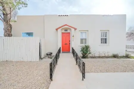 129 Willoughby Avenue, Las Cruces, New Mexico 88005, 3 Bedrooms Bedrooms, ,1.75 BathroomsBathrooms,Residential,For Sale,Willoughby,2600250