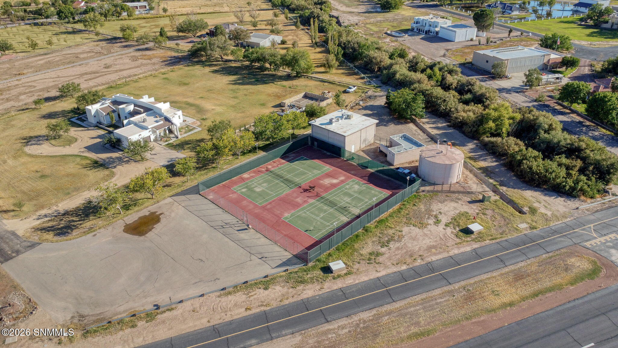 98-web-or-mls-DJI_0470