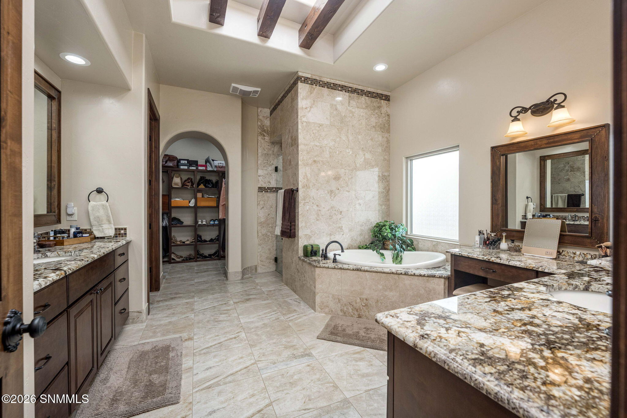 25-web-or-mls-Snappin Homes (MesillaAcre