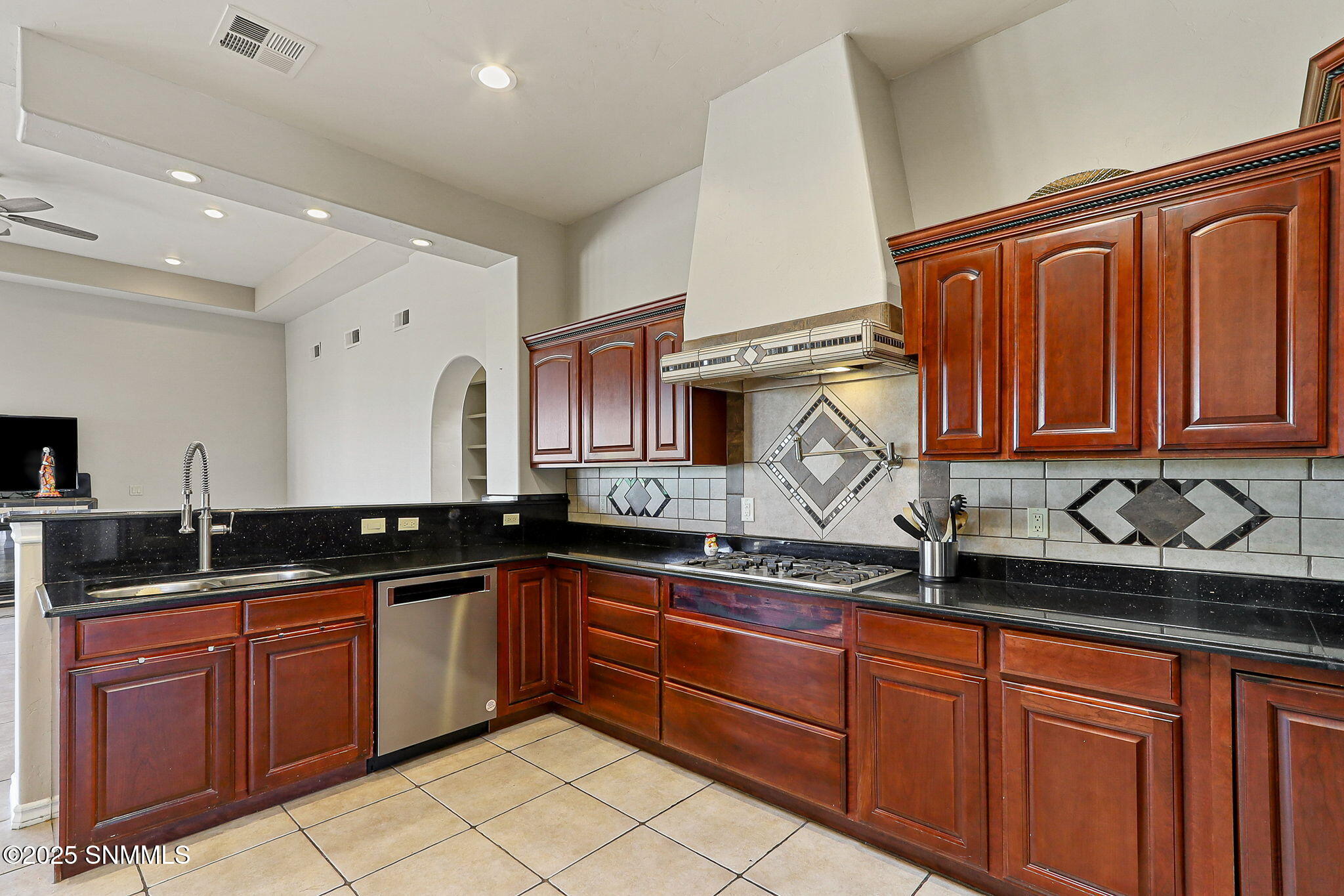 18-web-or-mls-IMG_5253