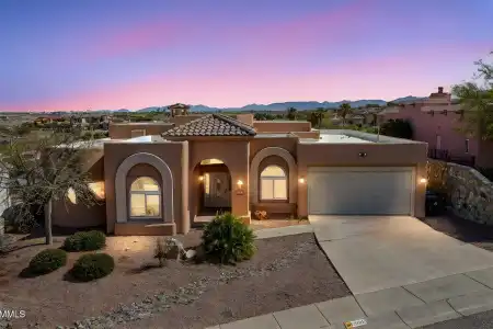 3085 Eclipse Ridge Lane, Las Cruces, New Mexico 88011, 4 Bedrooms Bedrooms, ,3.5 BathroomsBathrooms,Residential,For Sale,Eclipse Ridge,2500936