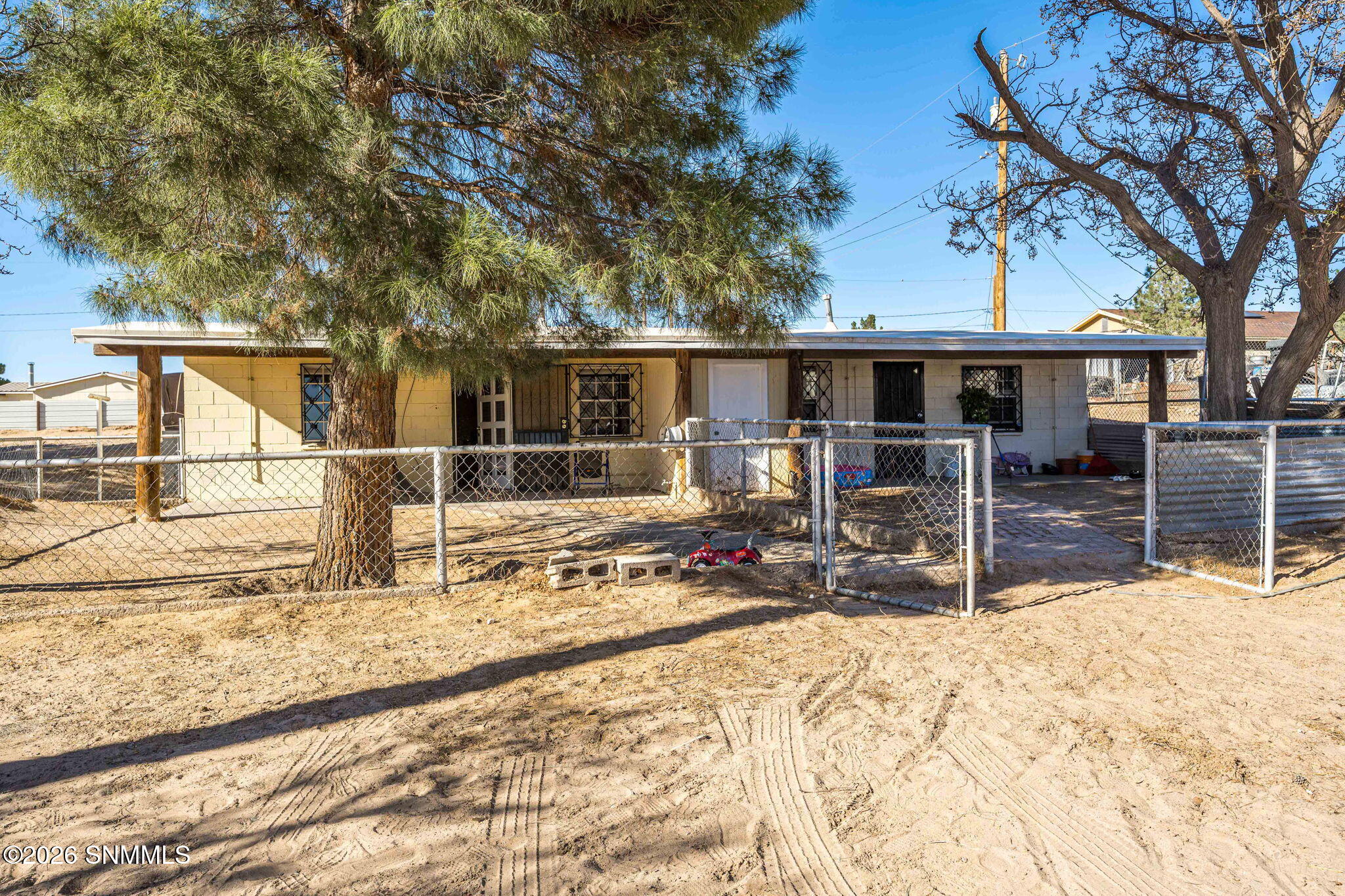 44-web-or-mls-Snappin Homes (Ohara370)-4