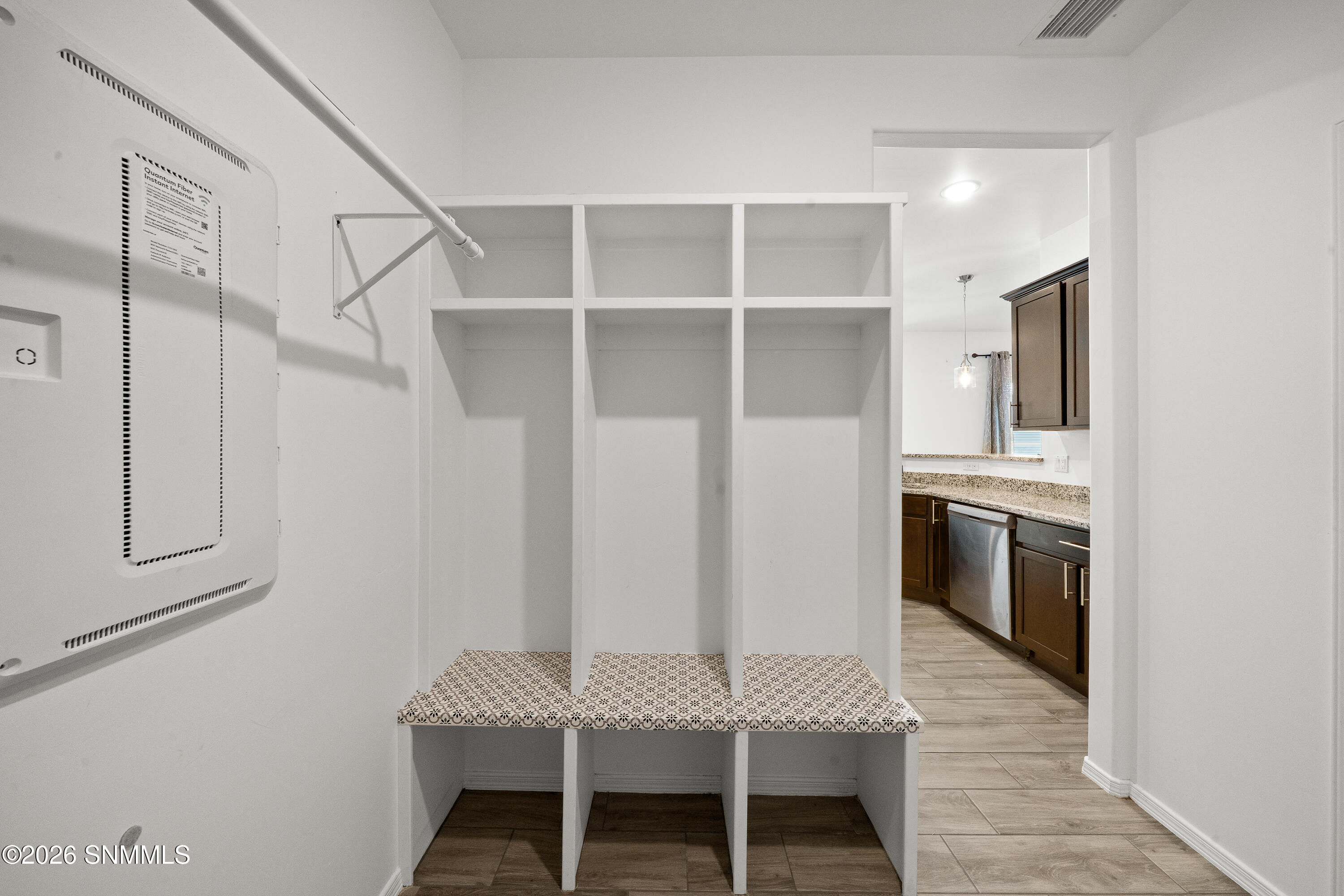 6119-Montgomery-MLS-Camera-Guy-16