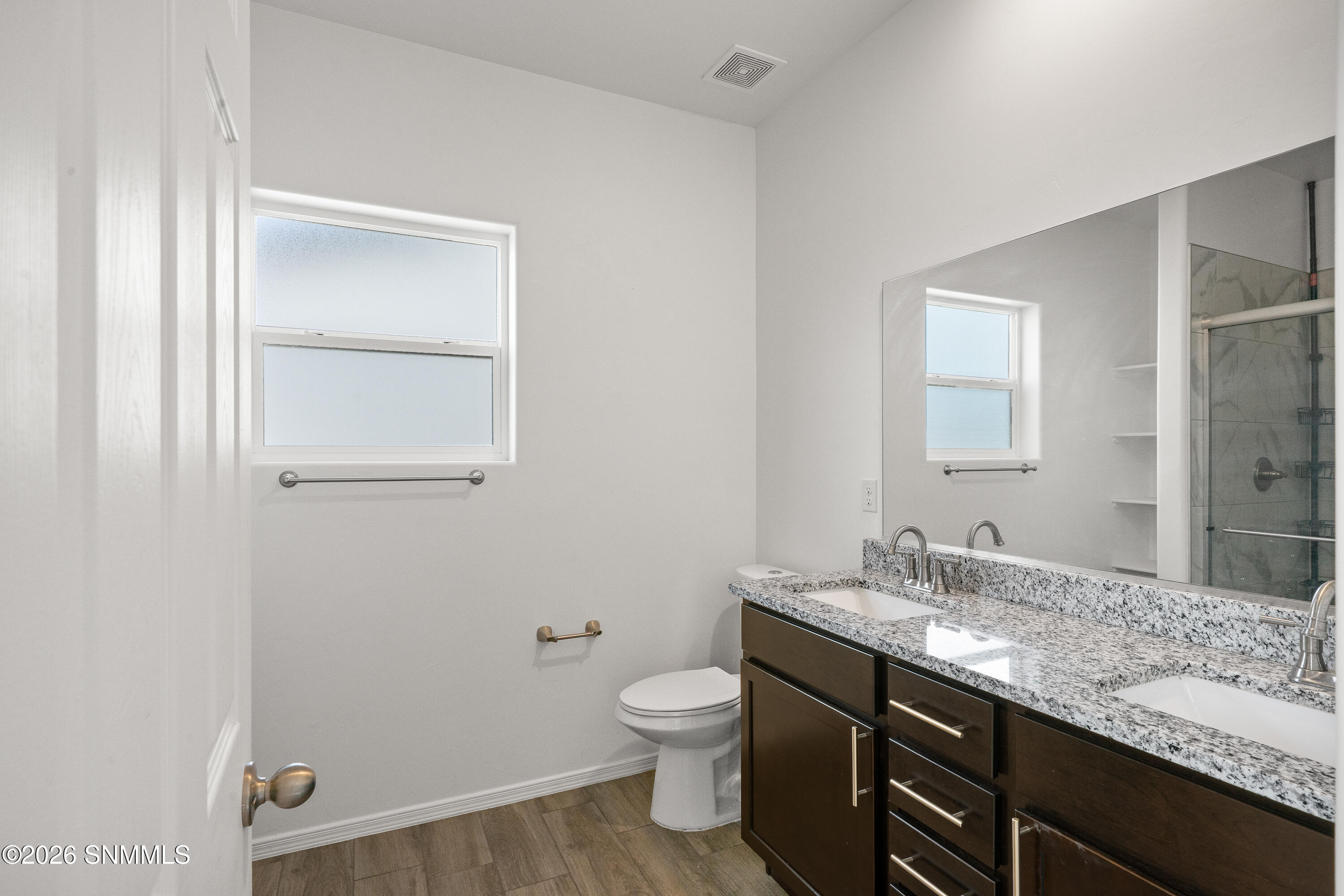 6119-Montgomery-MLS-Camera-Guy-21