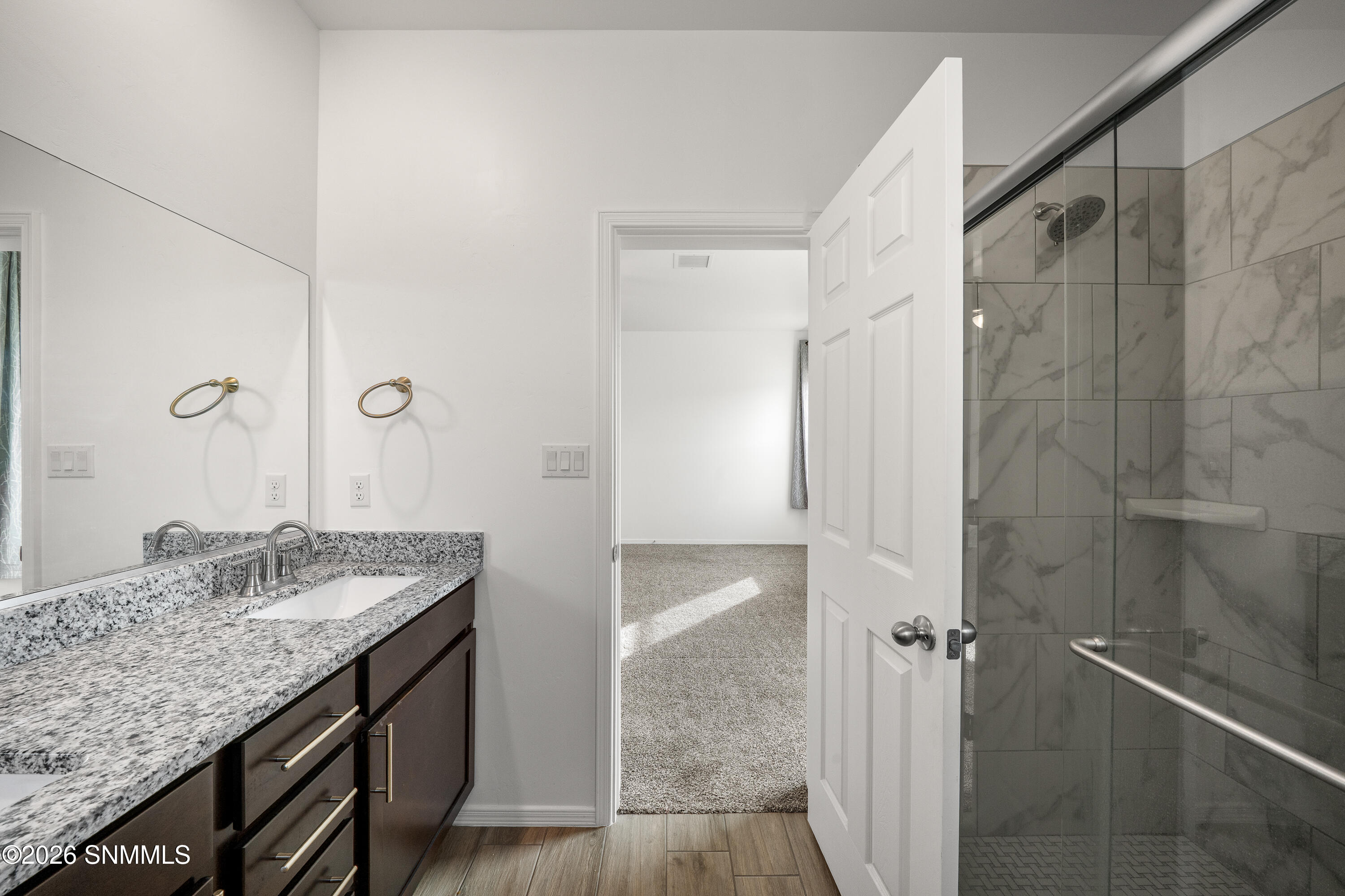 6119-Montgomery-MLS-Camera-Guy-23