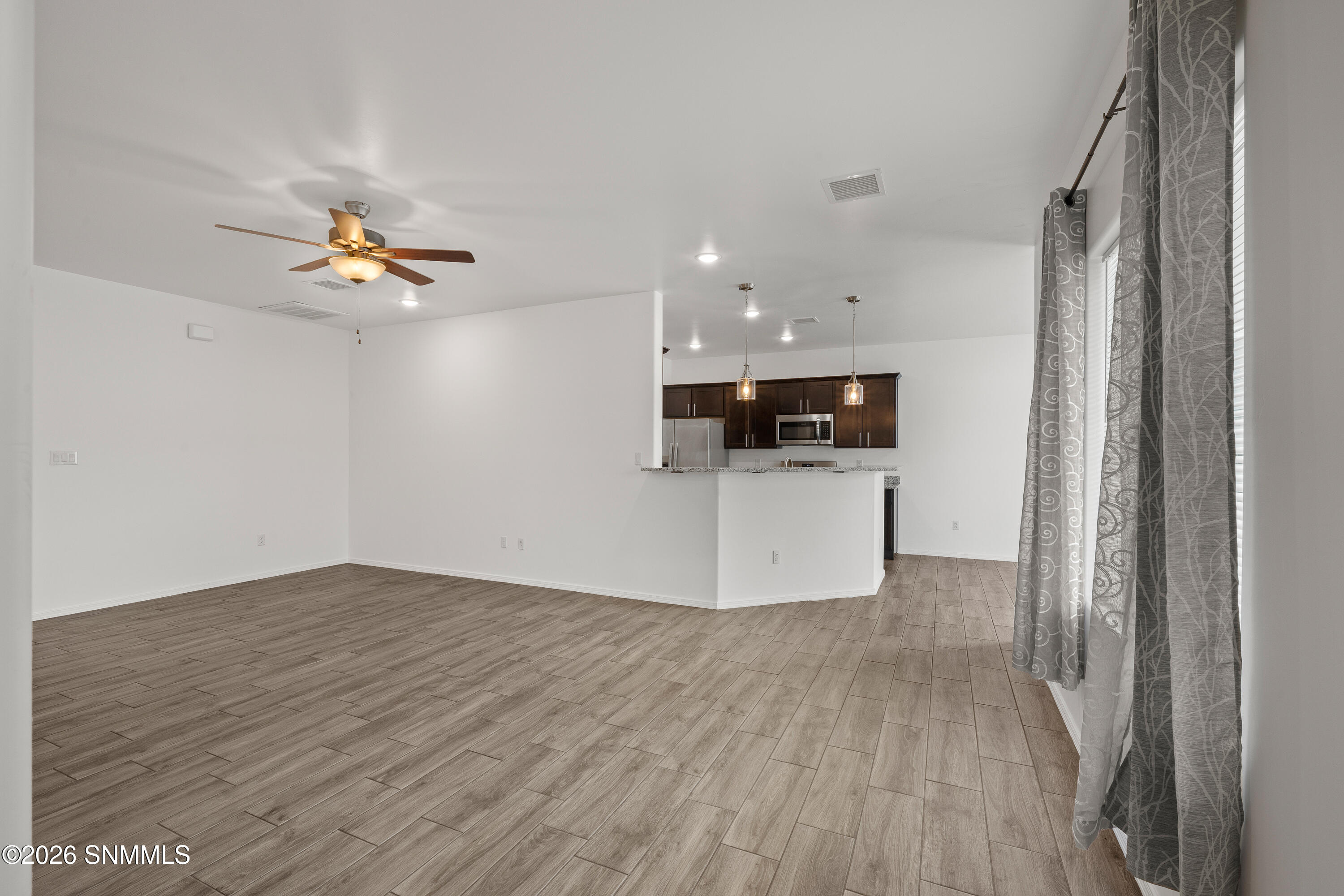 6119-Montgomery-MLS-Camera-Guy-6