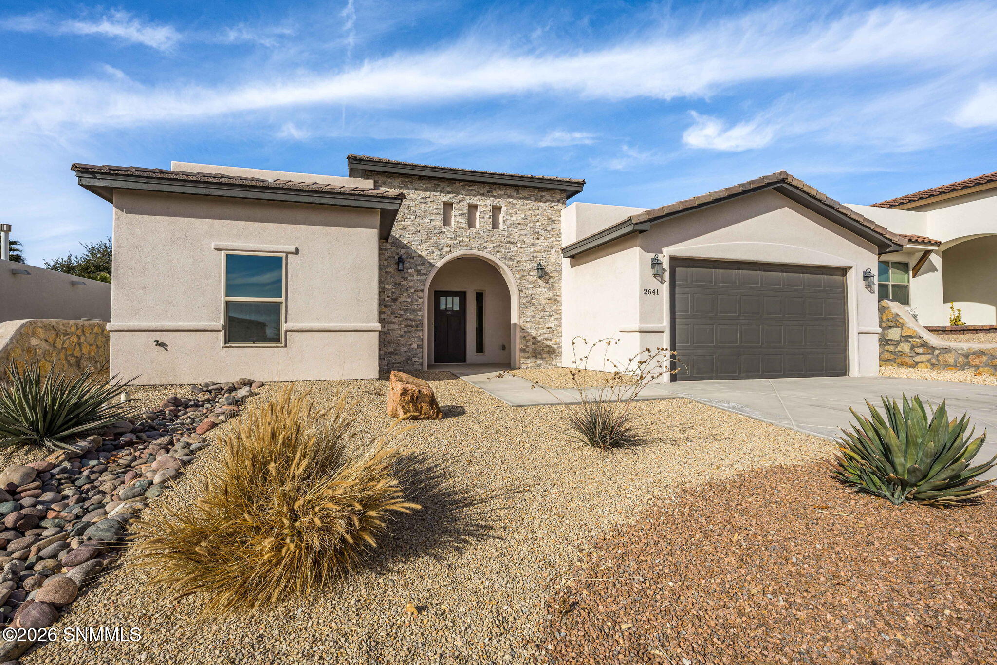 2-web-or-mls-Snappin Homes (EastSprings2