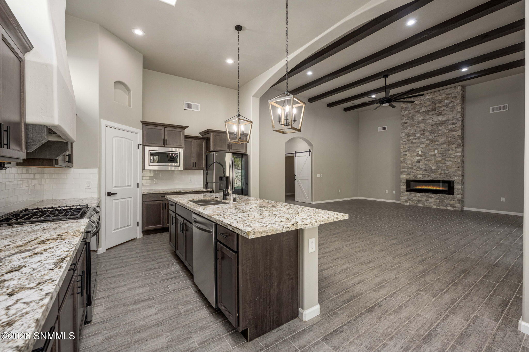 21-web-or-mls-Snappin Homes (EastSprings