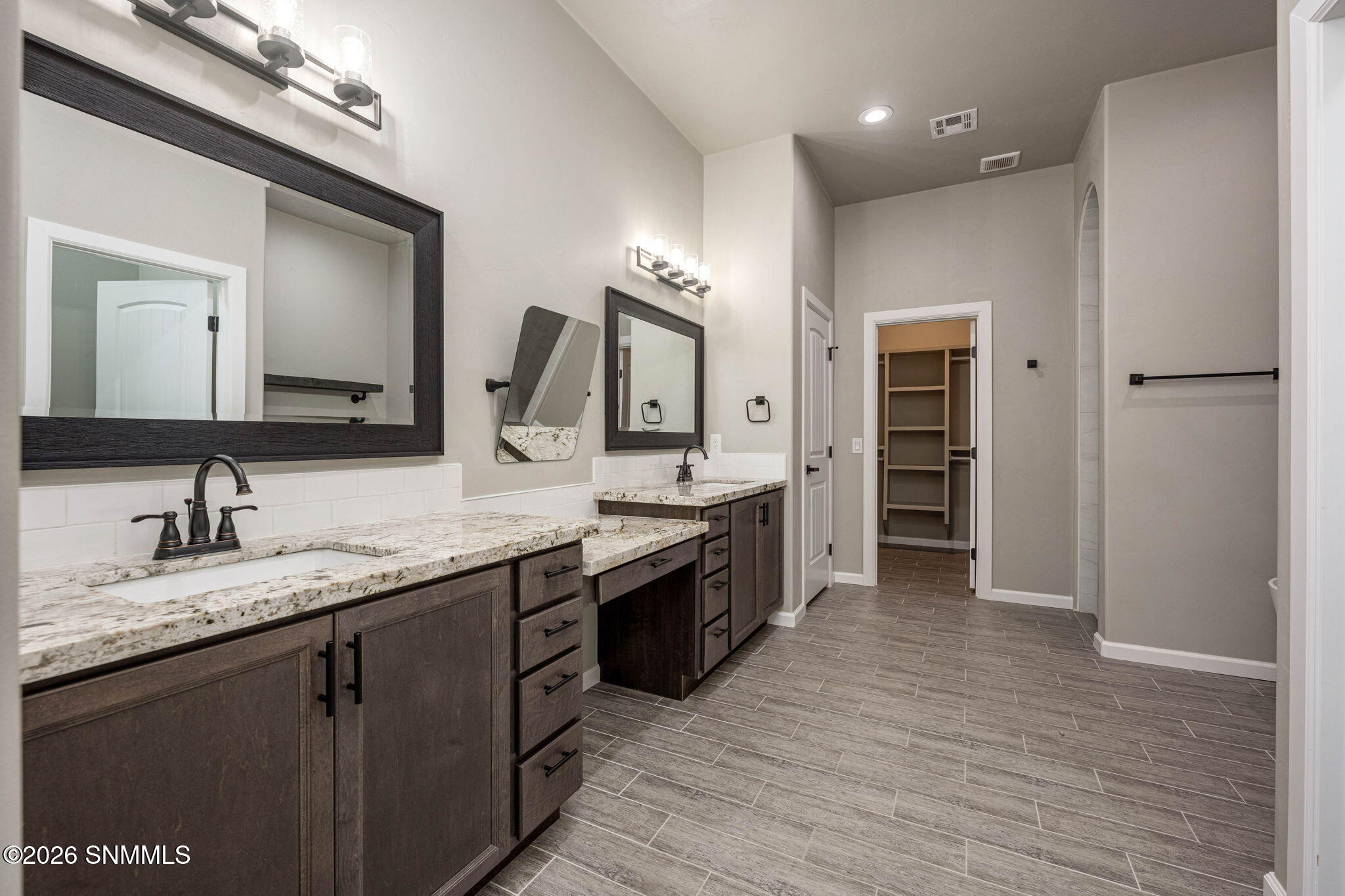 27-web-or-mls-Snappin Homes (EastSprings