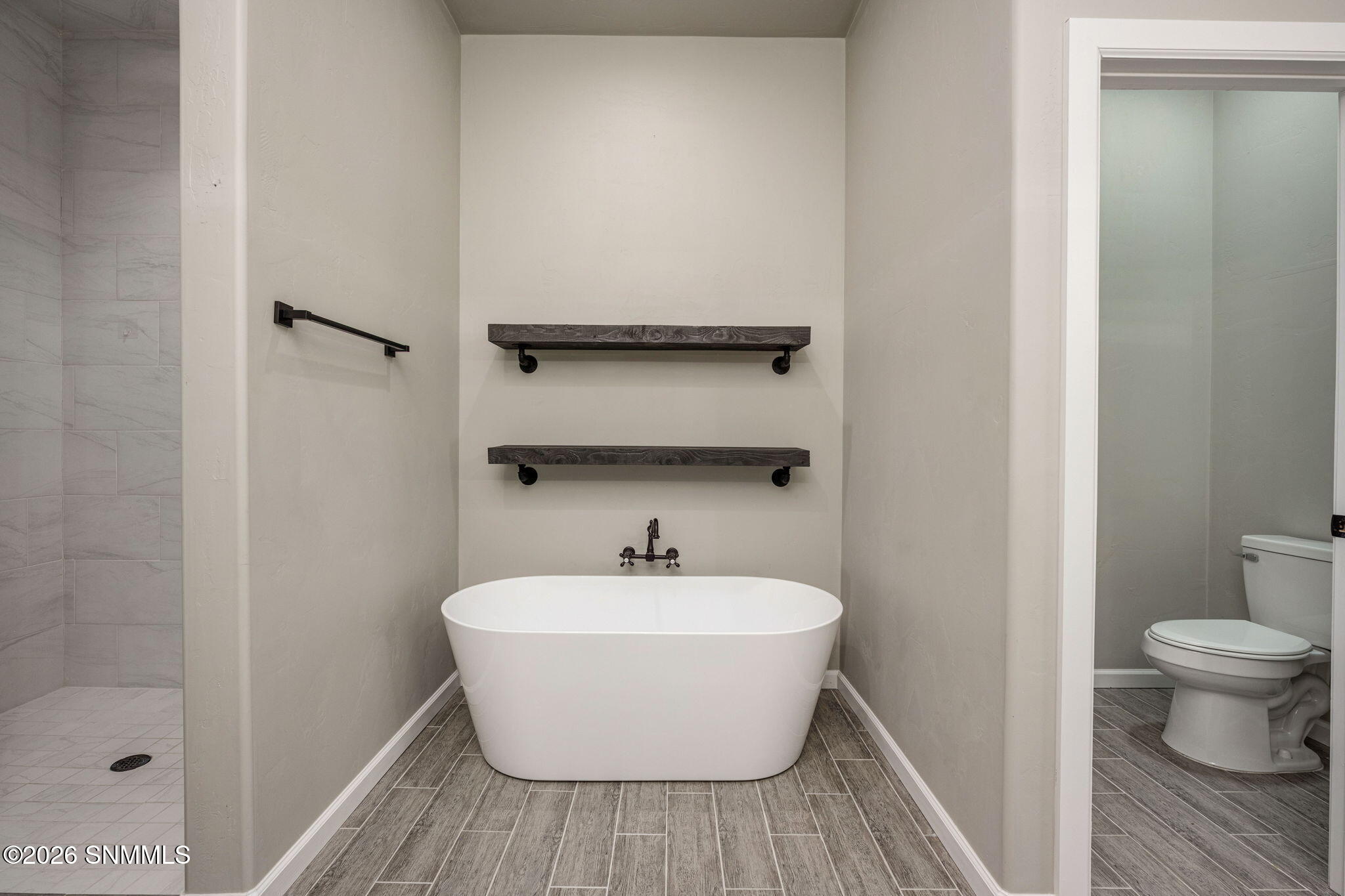 30-web-or-mls-Snappin Homes (EastSprings