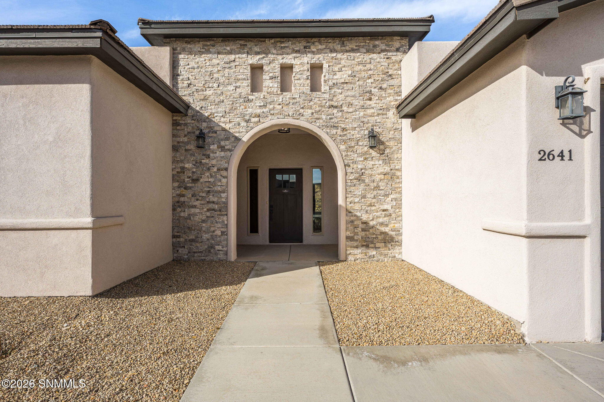 4-web-or-mls-Snappin Homes (EastSprings2