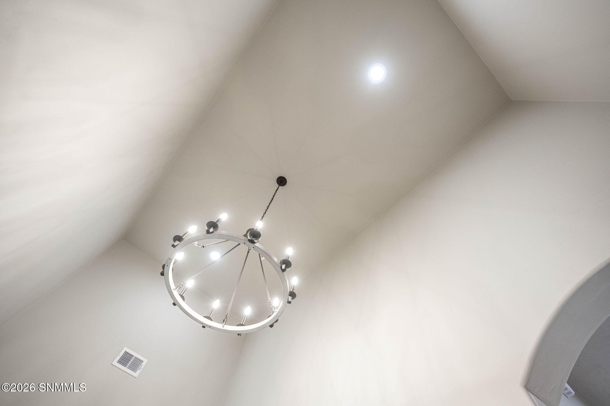 7-web-or-mls-Snappin Homes (EastSprings2