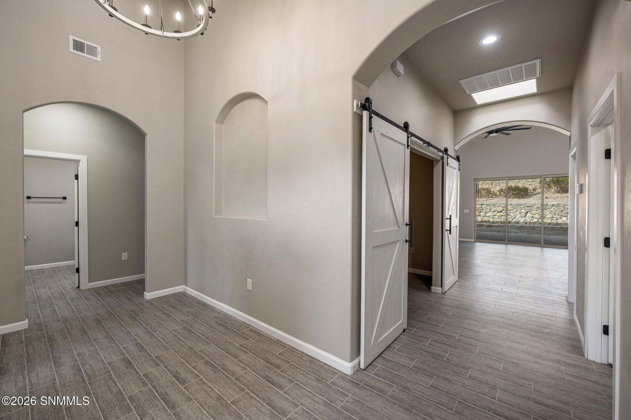 8-web-or-mls-Snappin Homes (EastSprings2