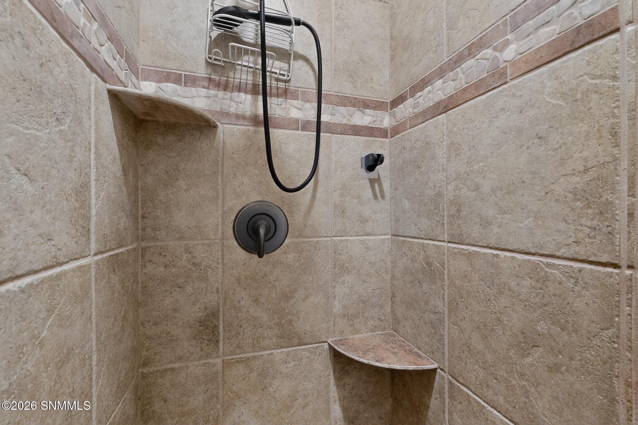 40-3D-Casas-3002-Broadmoor-Dr-02032026_1