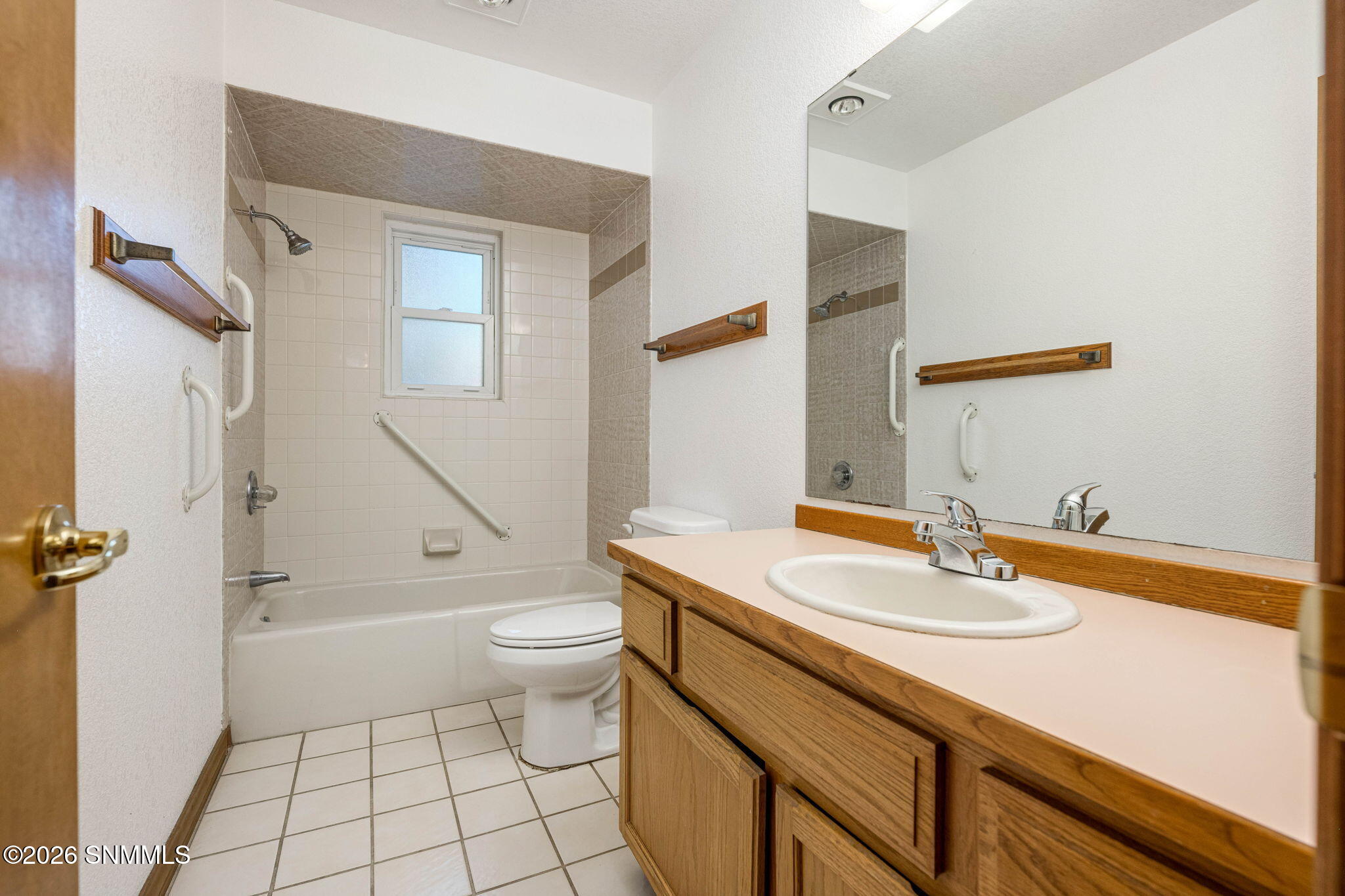 28-web-or-mls-Snappin Homes (Suzanne755)