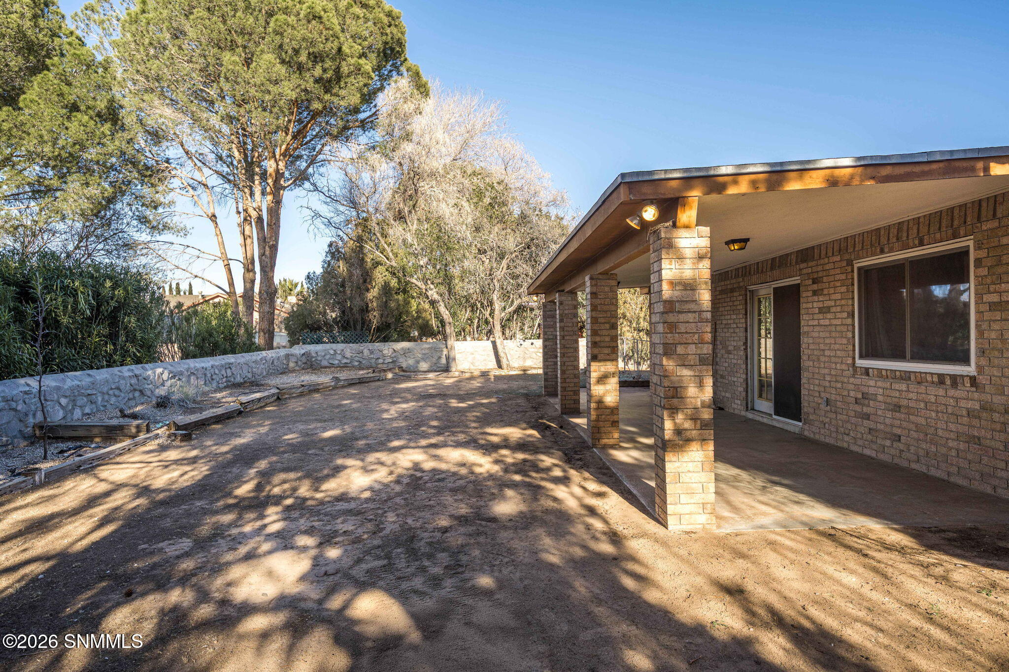 10-web-or-mls-Snappin Homes (Suzanne755_