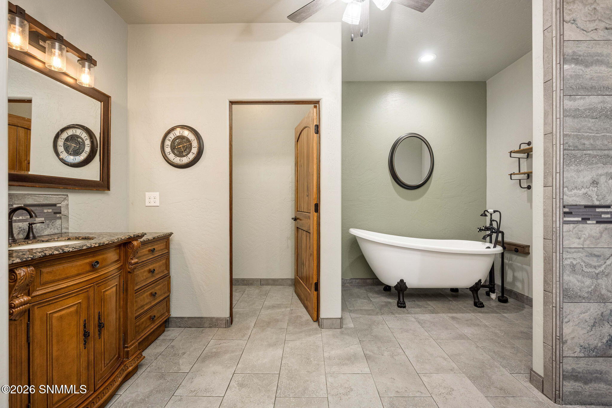 33-web-or-mls-Snappin Homes (CalleDeVale