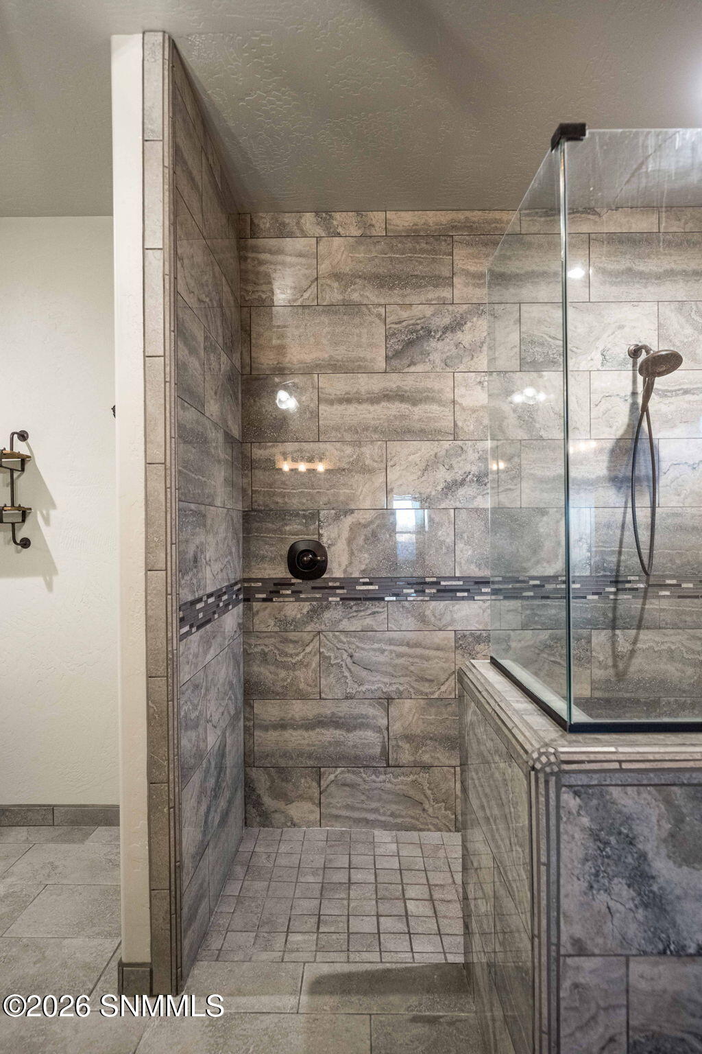 37-web-or-mls-Snappin Homes (CalleDeVale