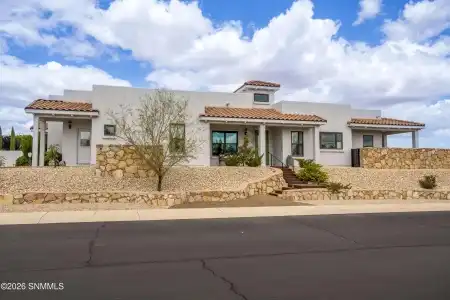 5174 Picuris Court, Las Cruces, New Mexico 88011, 3 Bedrooms Bedrooms, ,3 BathroomsBathrooms,Residential,For Sale,Picuris,2600304
