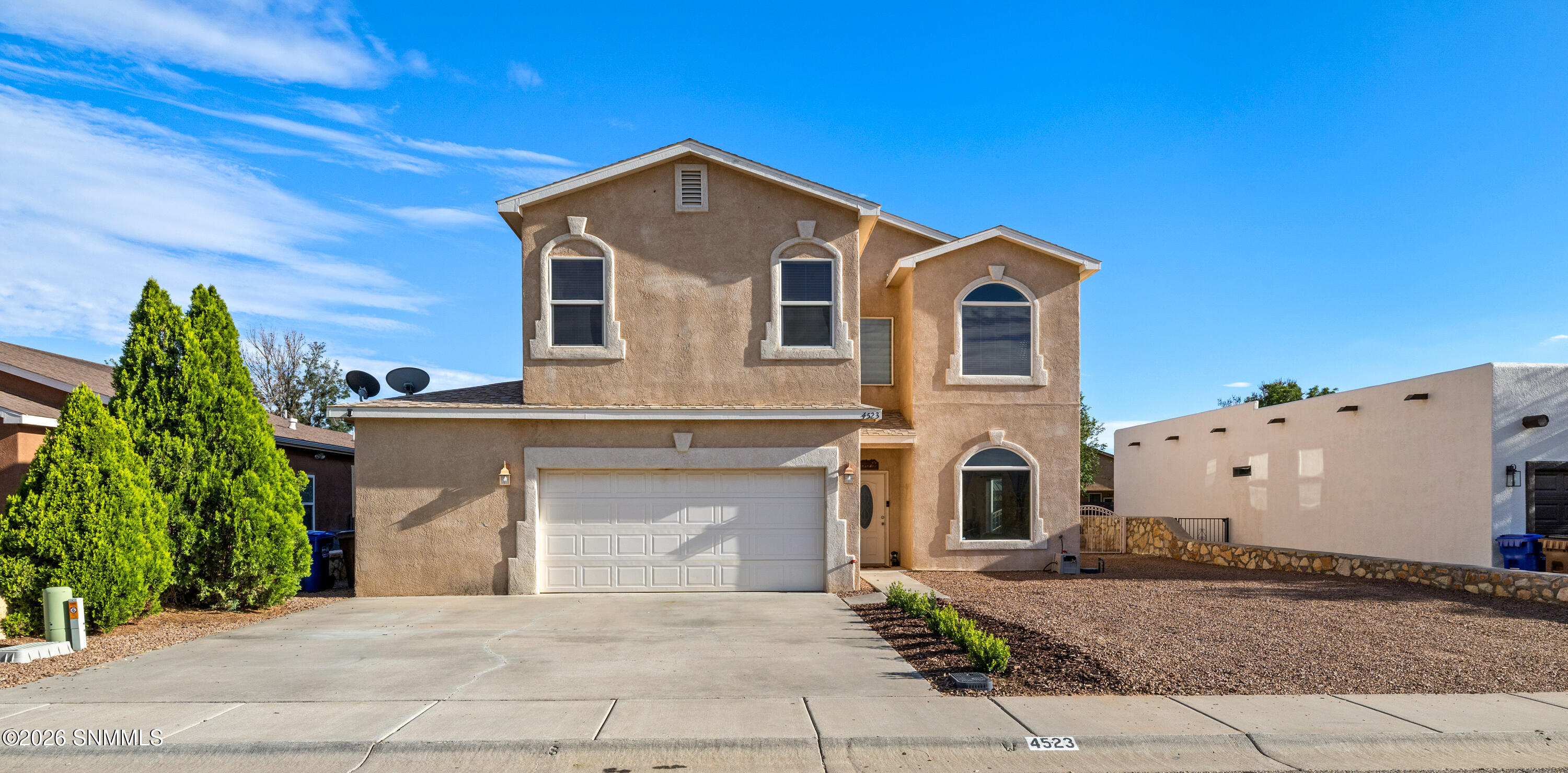 4523-Camino-Dos-Vidas-MLS-Camera-Guy-2