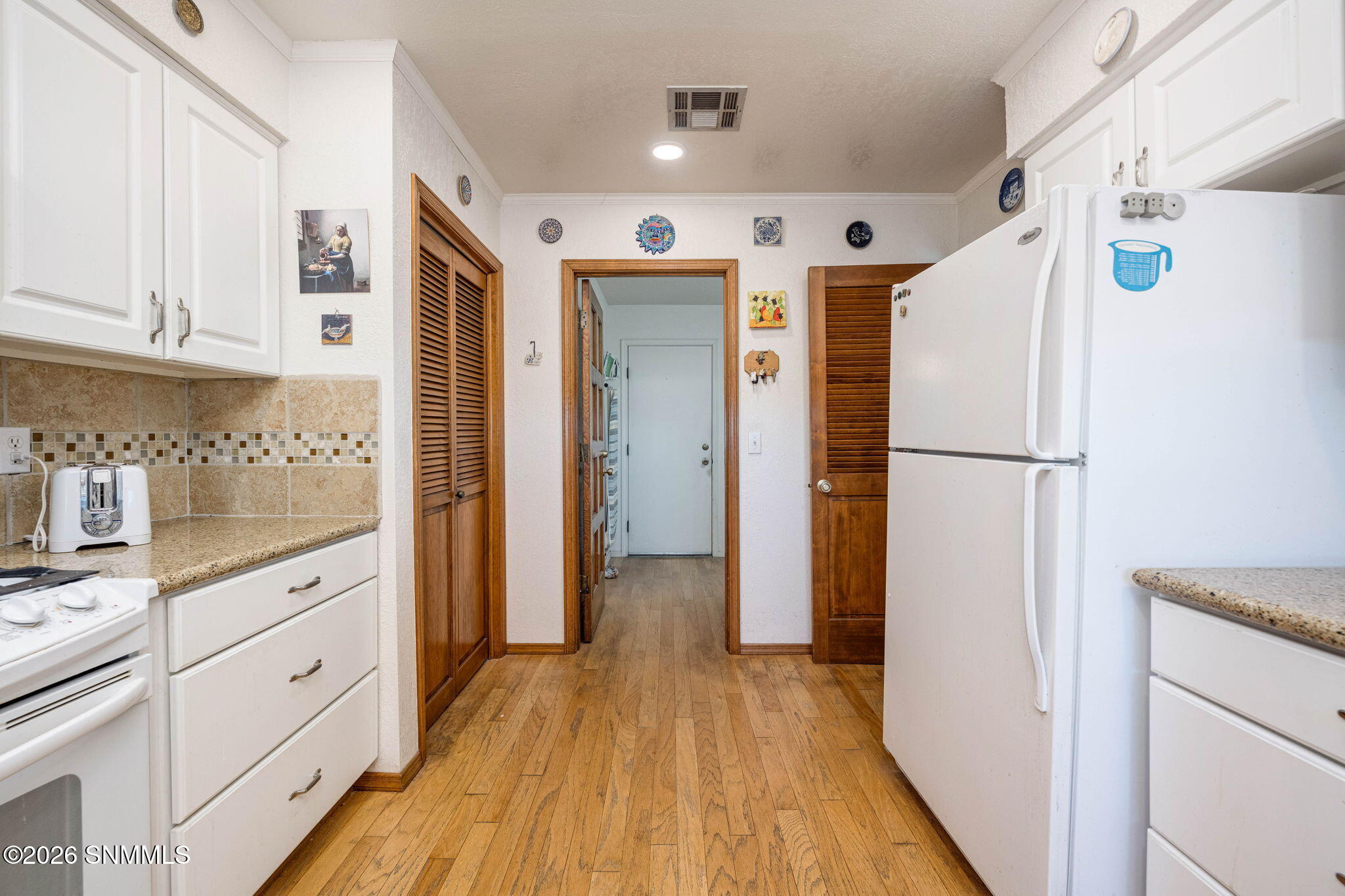 23-web-or-mls-Snappin Homes (Senna4000)-