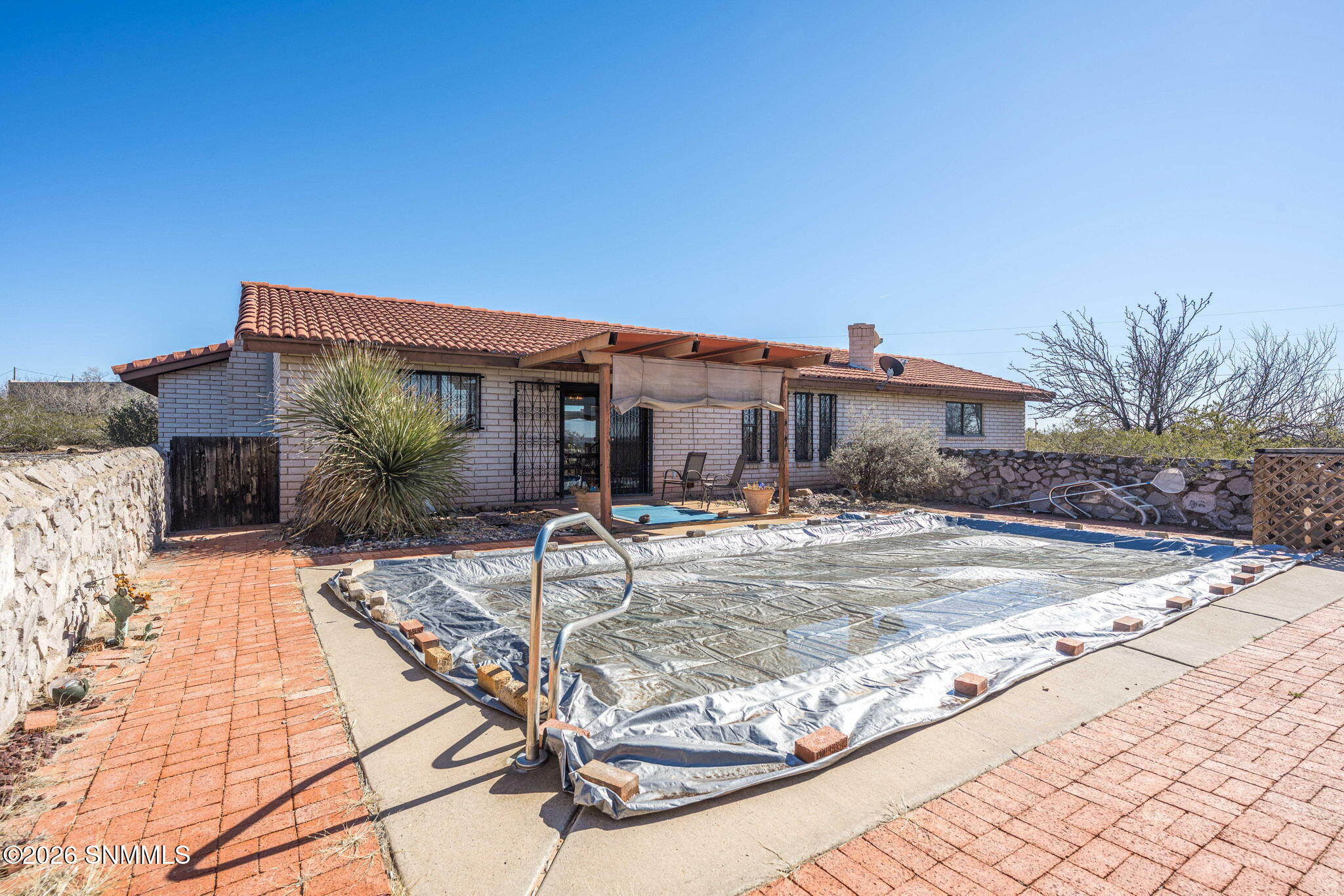 46-web-or-mls-Snappin Homes (Senna4000)-