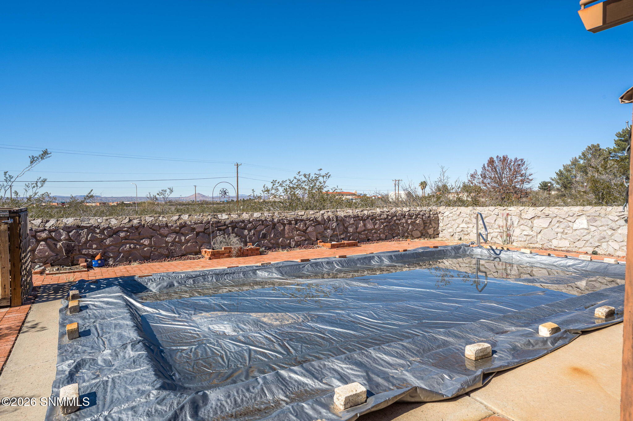 48-web-or-mls-Snappin Homes (Senna4000)-