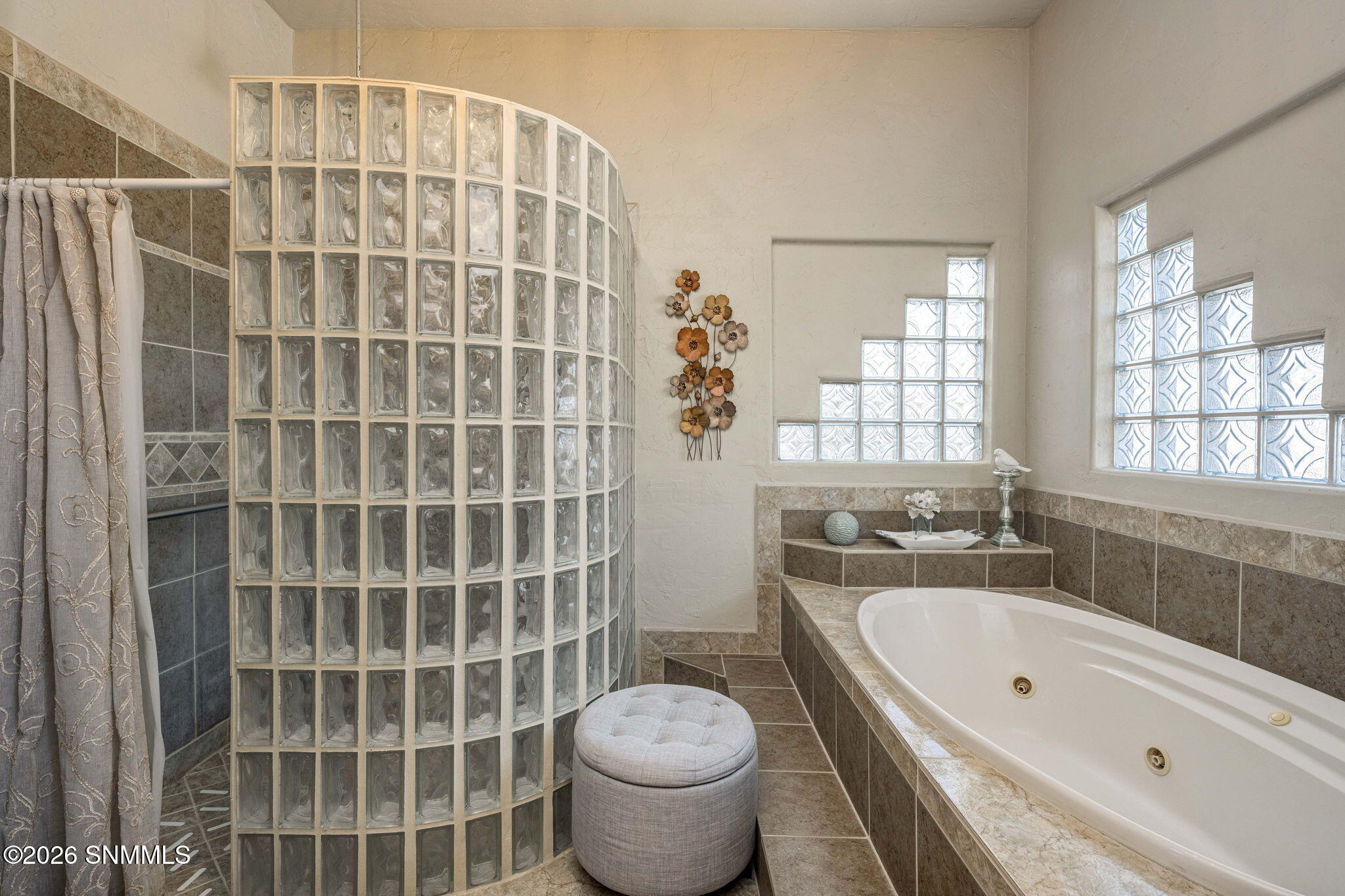 28-web-or-mls-Snappin Homes (DustyPrints