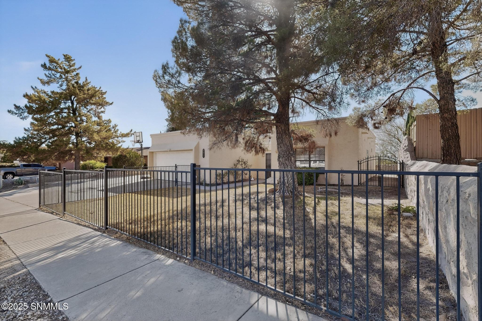 6-3D-Casas-772-Stagecoach-Dr-12212025_23