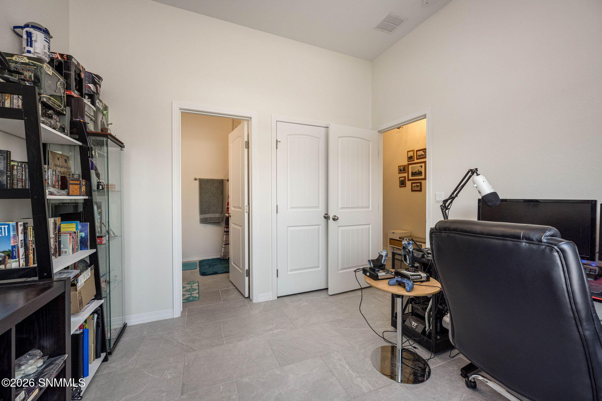 28-web-or-mls-Snappin Homes (Ruth143)-28