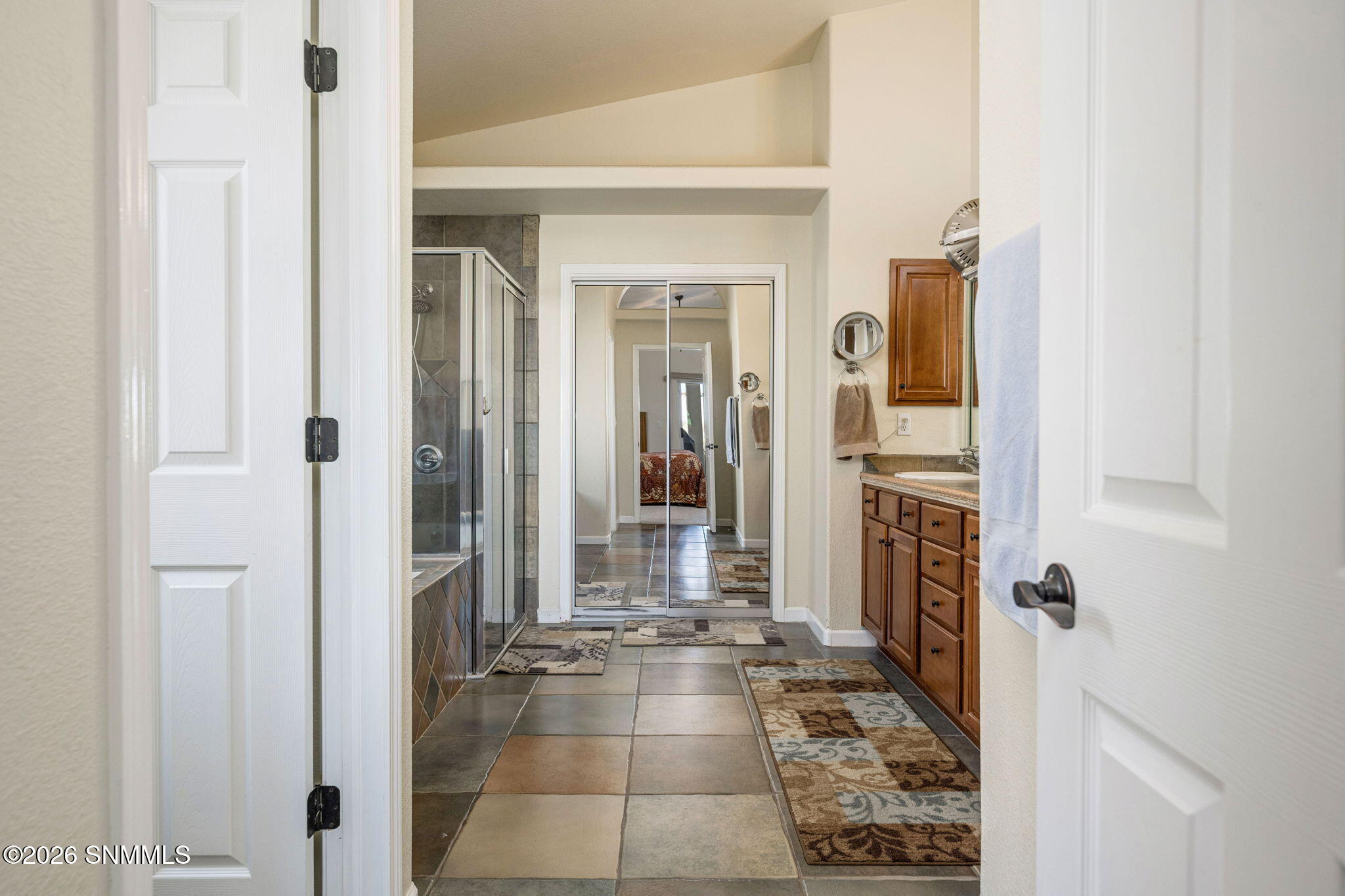 21-web-or-mls-Snappin Homes (Longbow2990