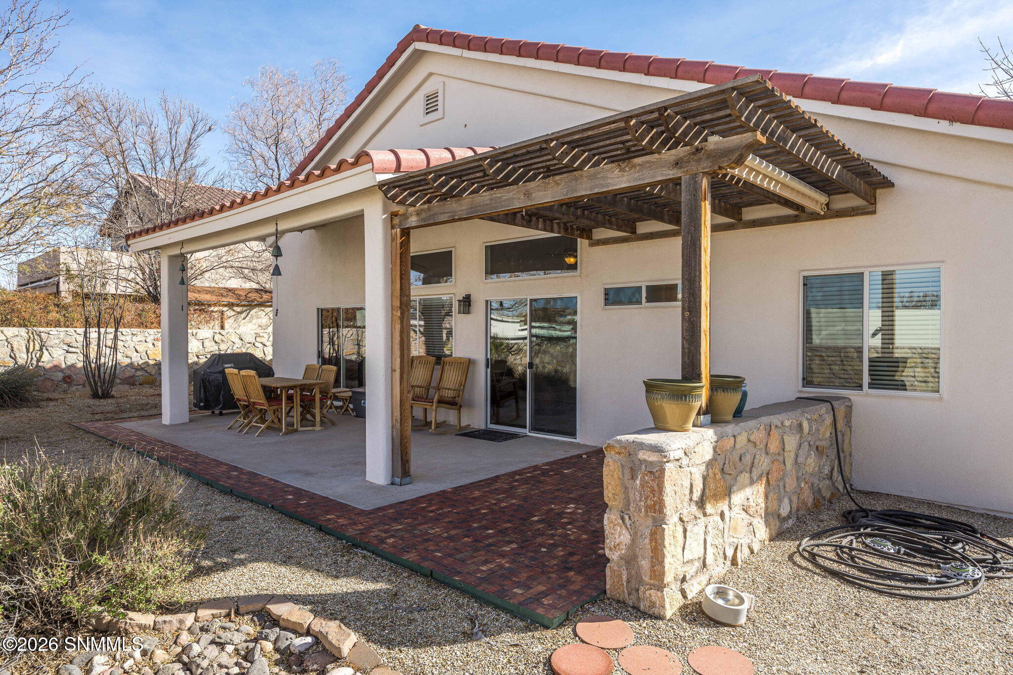 40-web-or-mls-Snappin Homes (Longbow2990