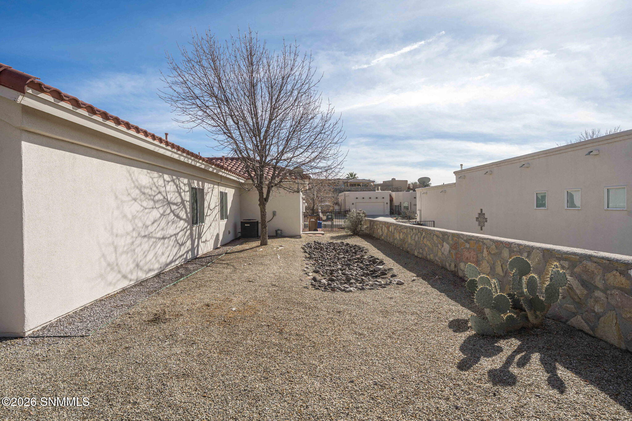 43-web-or-mls-Snappin Homes (Longbow2990