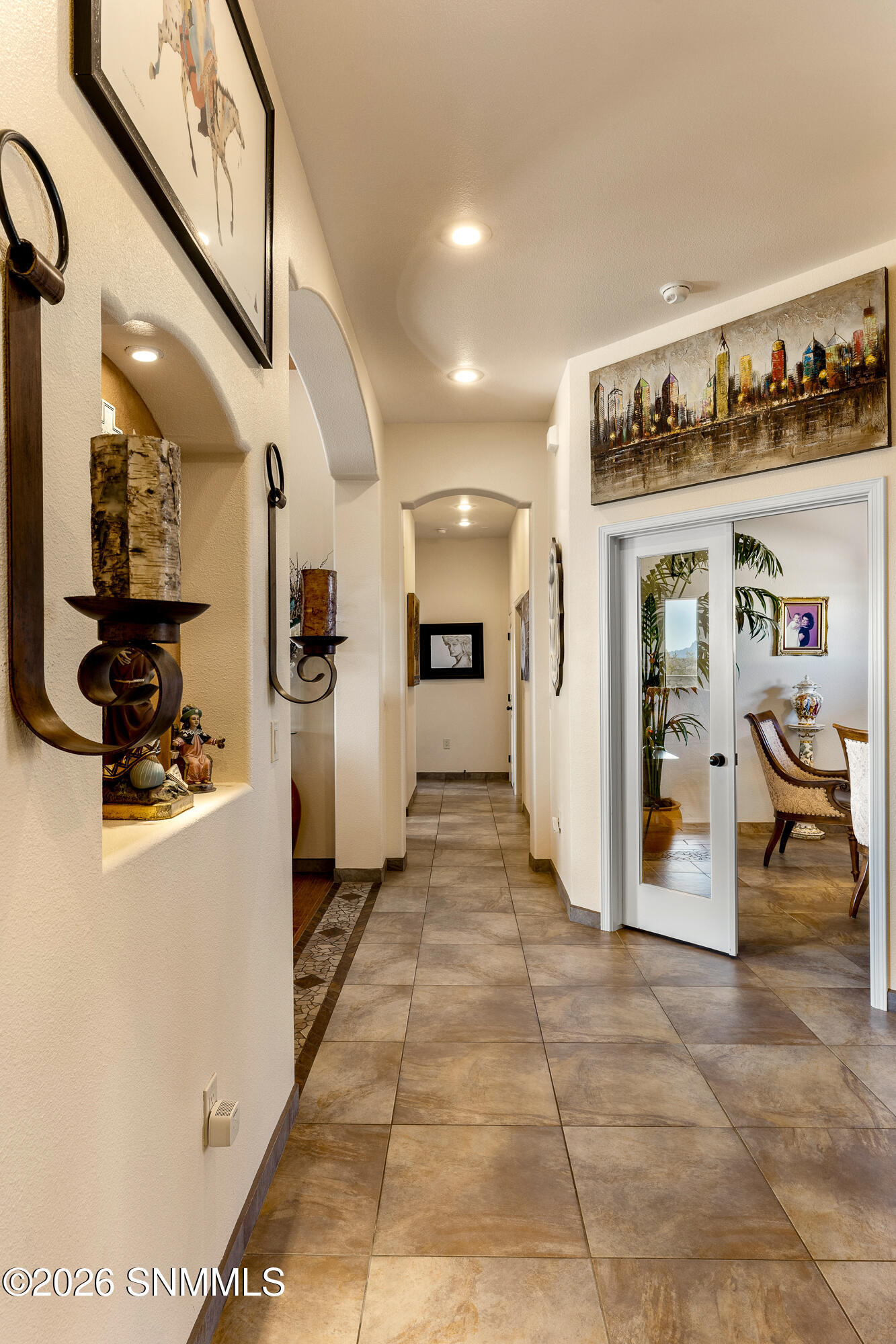 4382 -Isleta-Ct-MLS-Cama-Guy-17