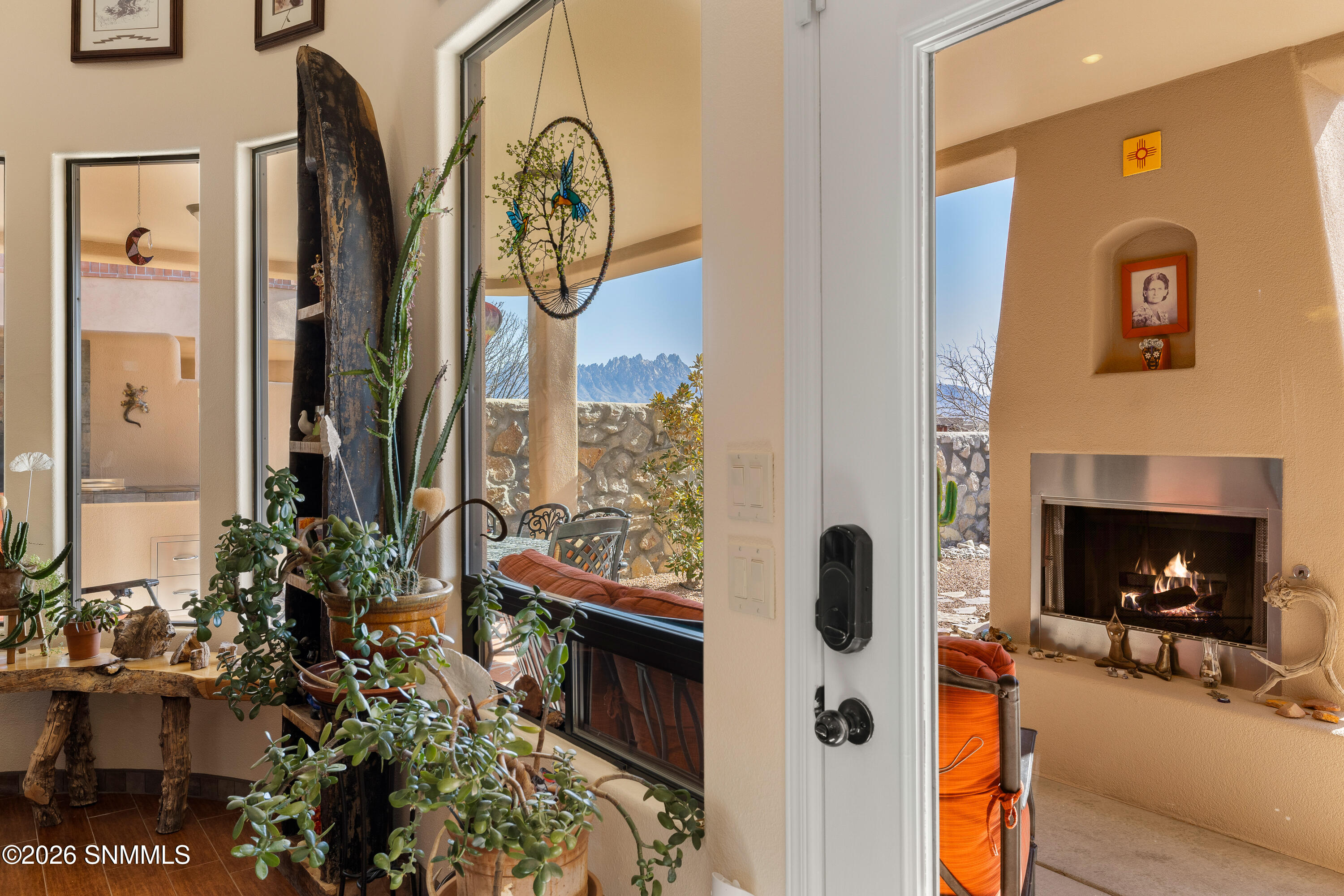 4382 -Isleta-Ct-MLS-Cama-Guy-20