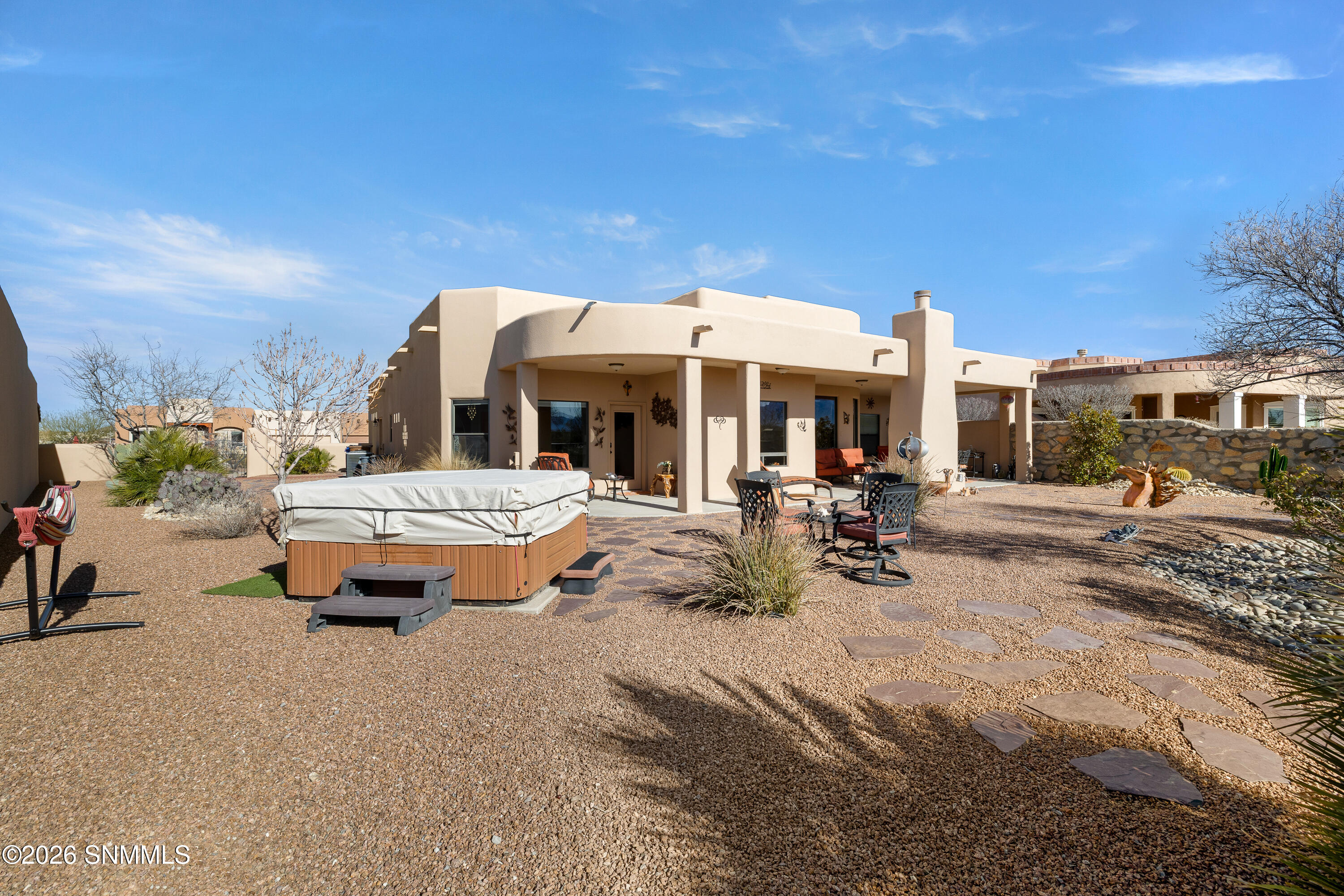 4382 -Isleta-Ct-MLS-Cama-Guy-34