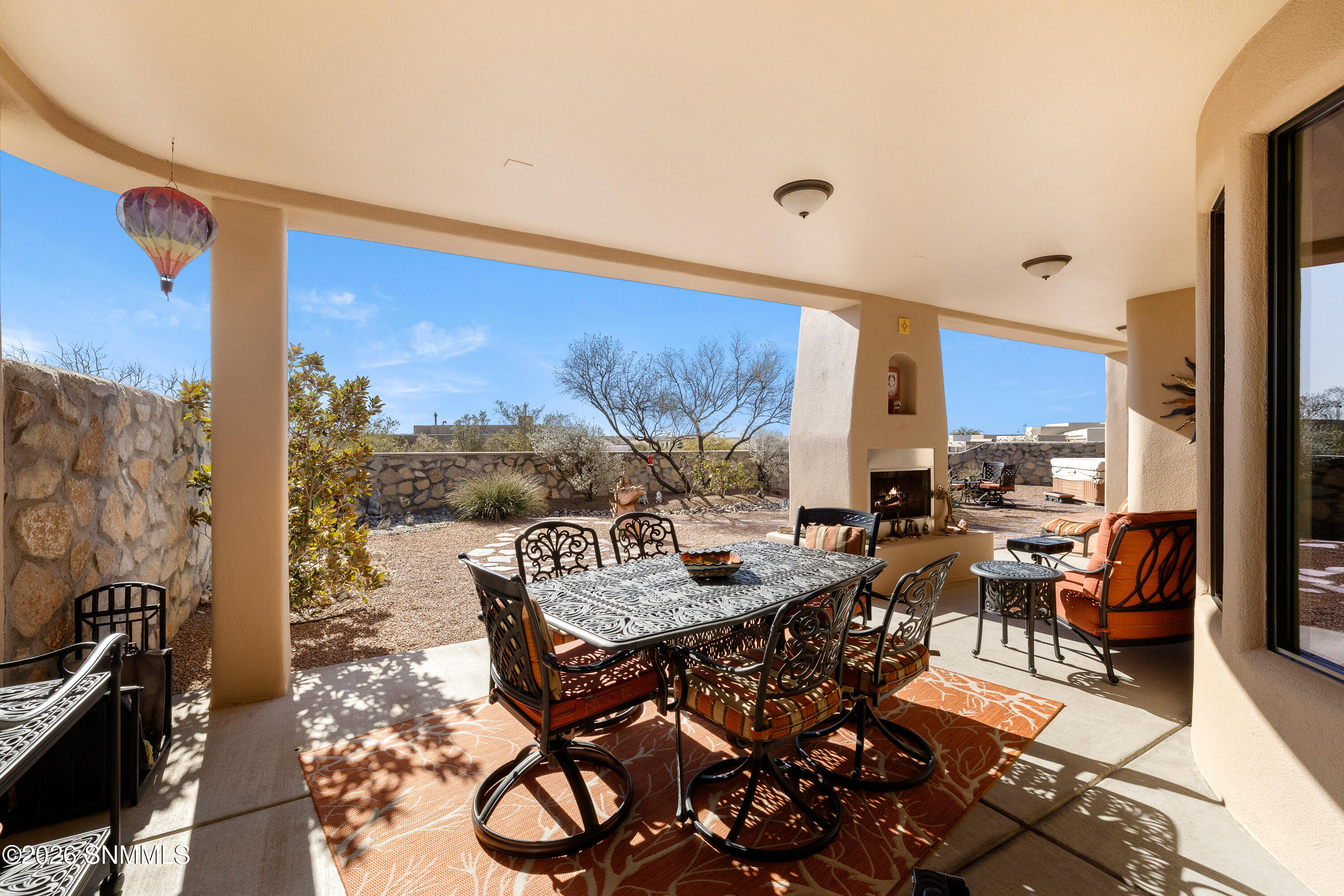 4382 -Isleta-Ct-MLS-Cama-Guy-38