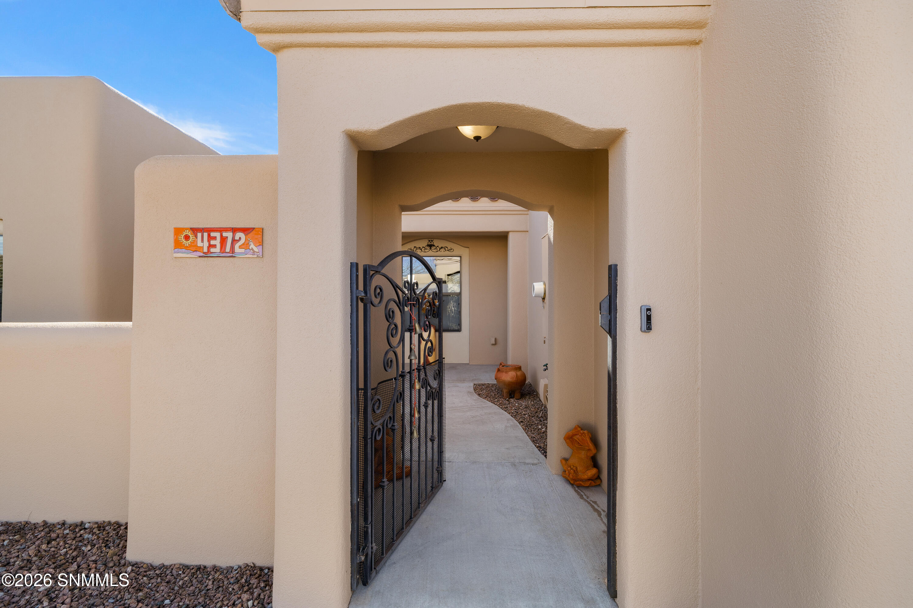 4382 -Isleta-Ct-MLS-Cama-Guy-4