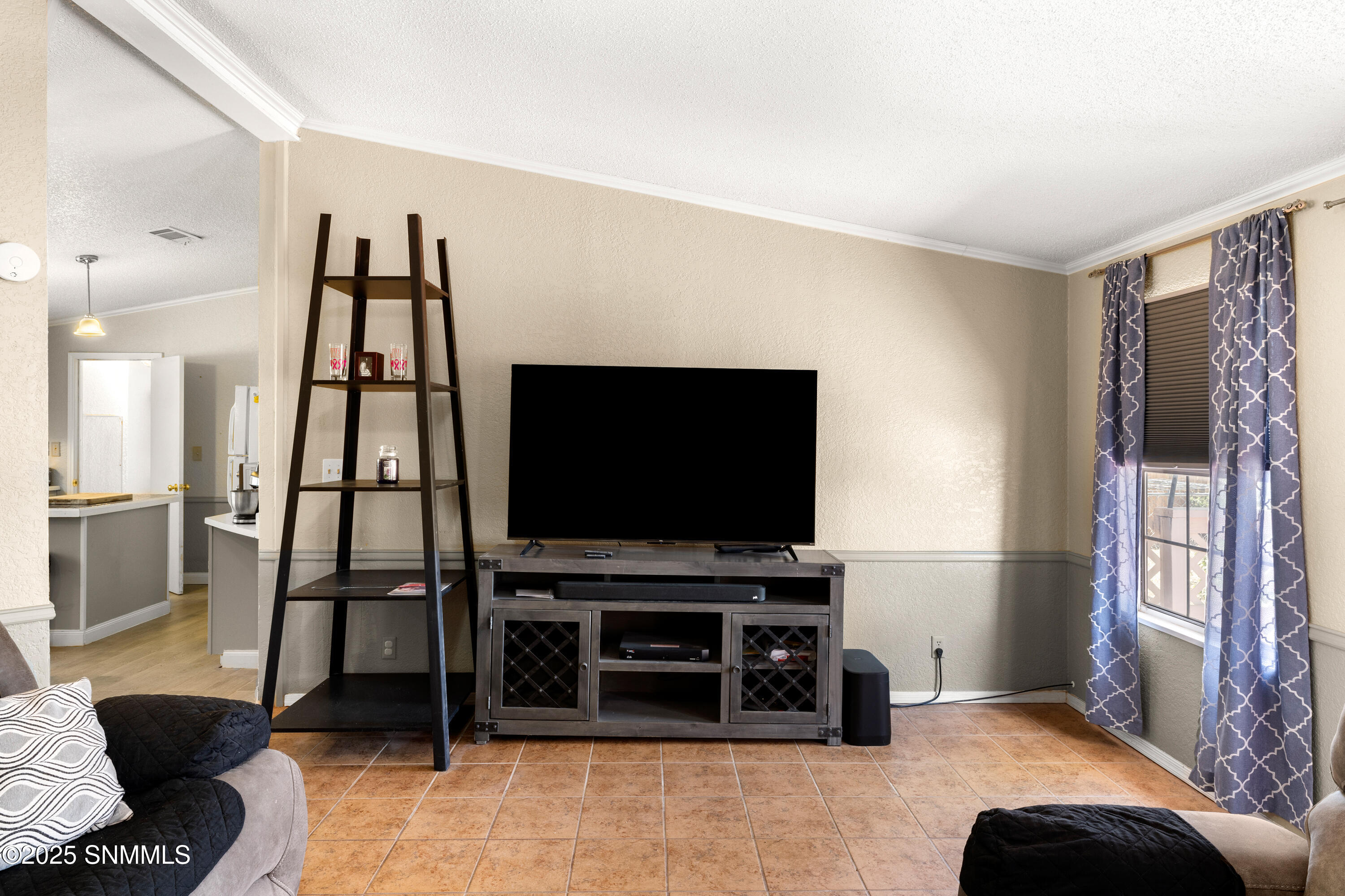 7417-Arroyo-Seco-MLS-Camera-Guy-17