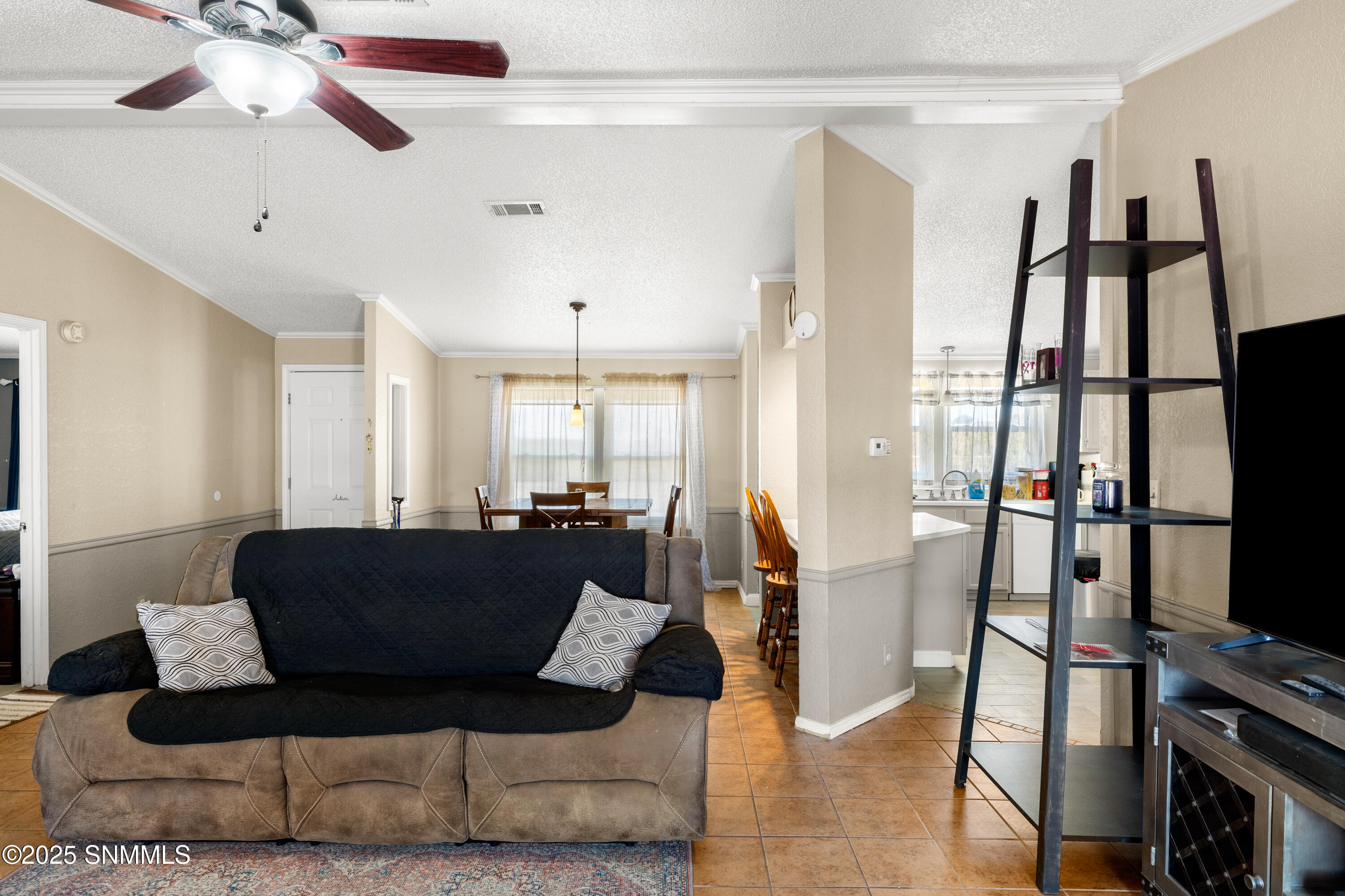 7417-Arroyo-Seco-MLS-Camera-Guy-18