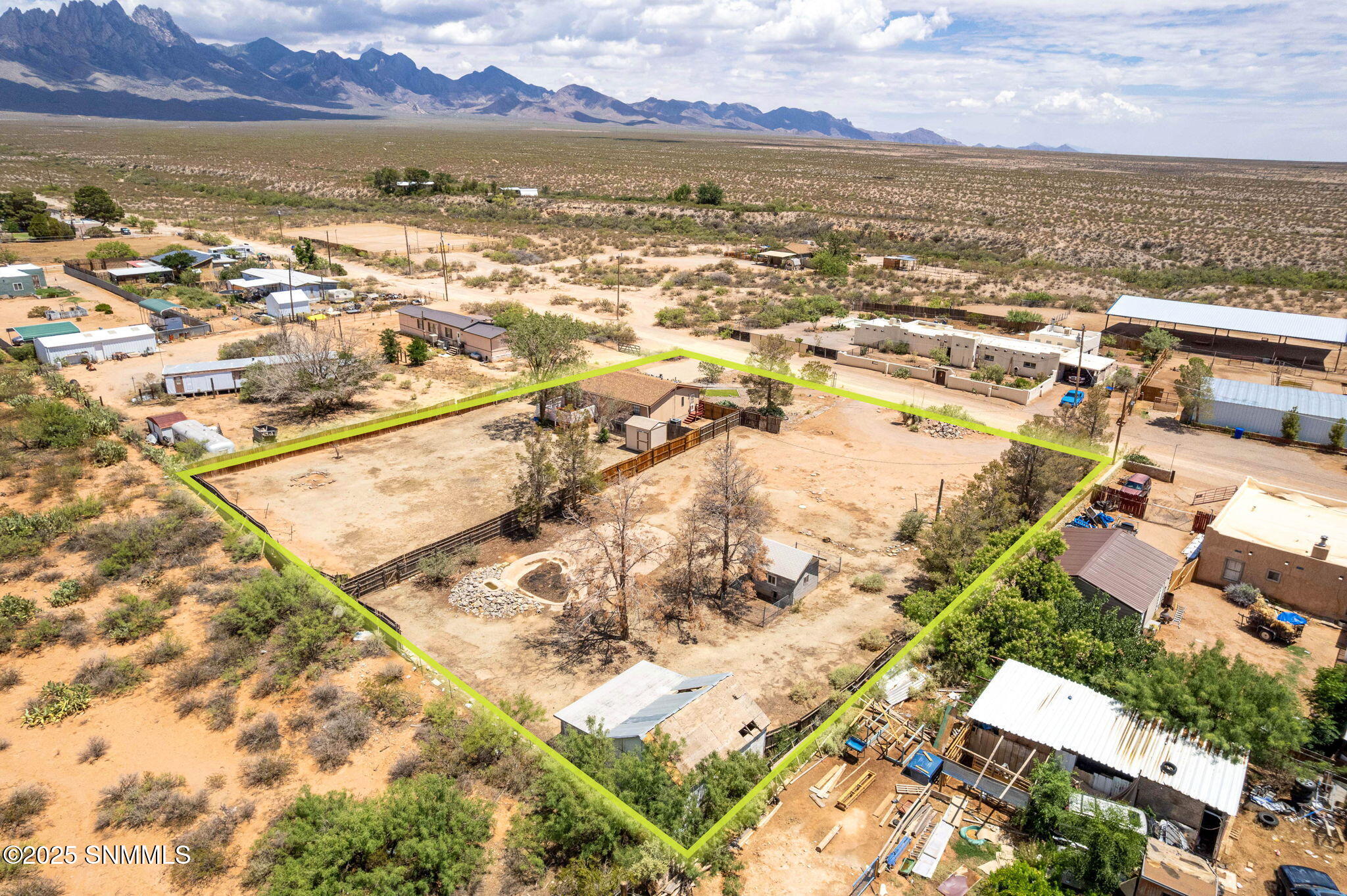 13-web-or-mls-Snappin Homes (ArroyoSeco7