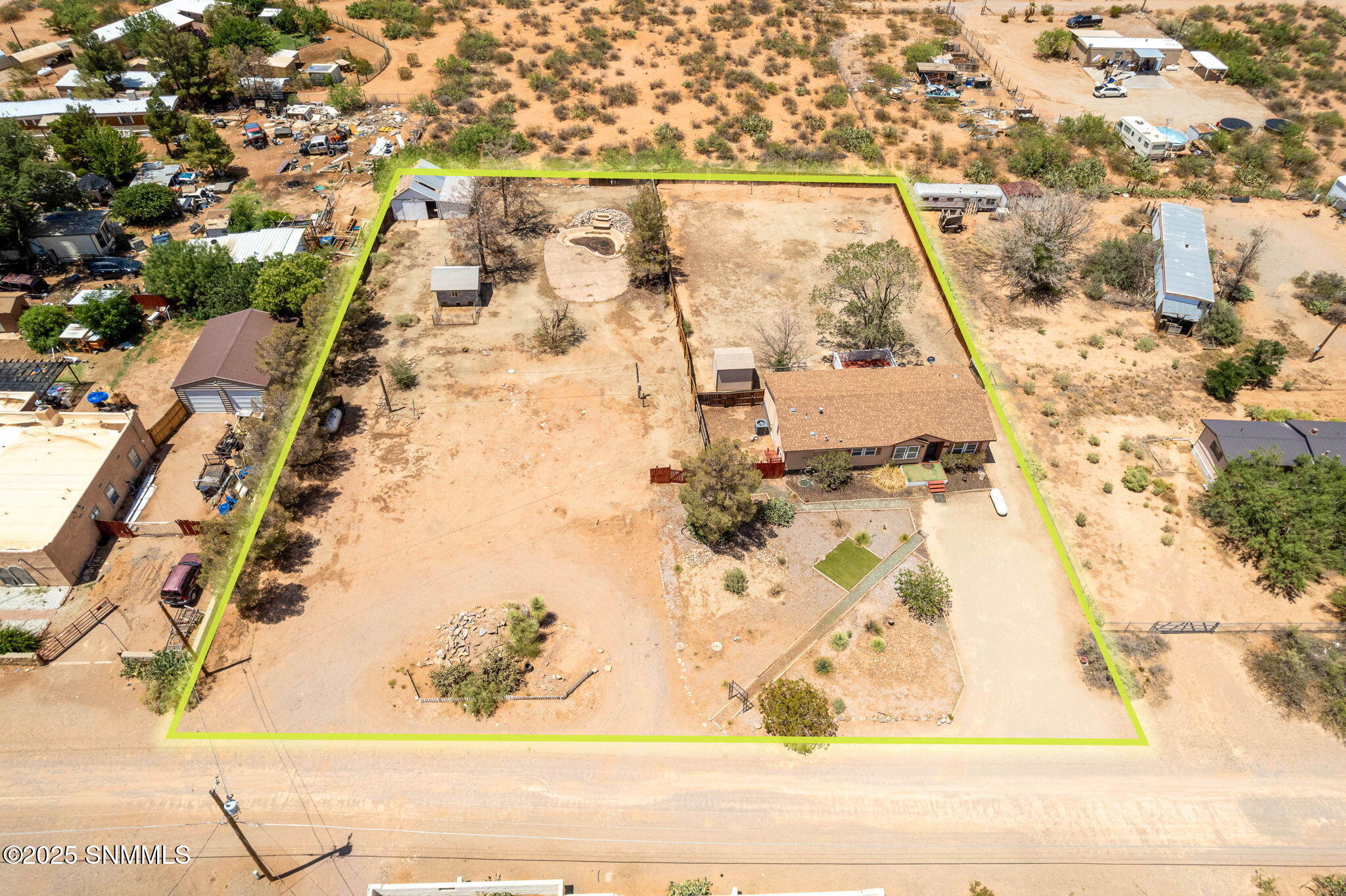 10-web-or-mls-Snappin Homes (ArroyoSeco7