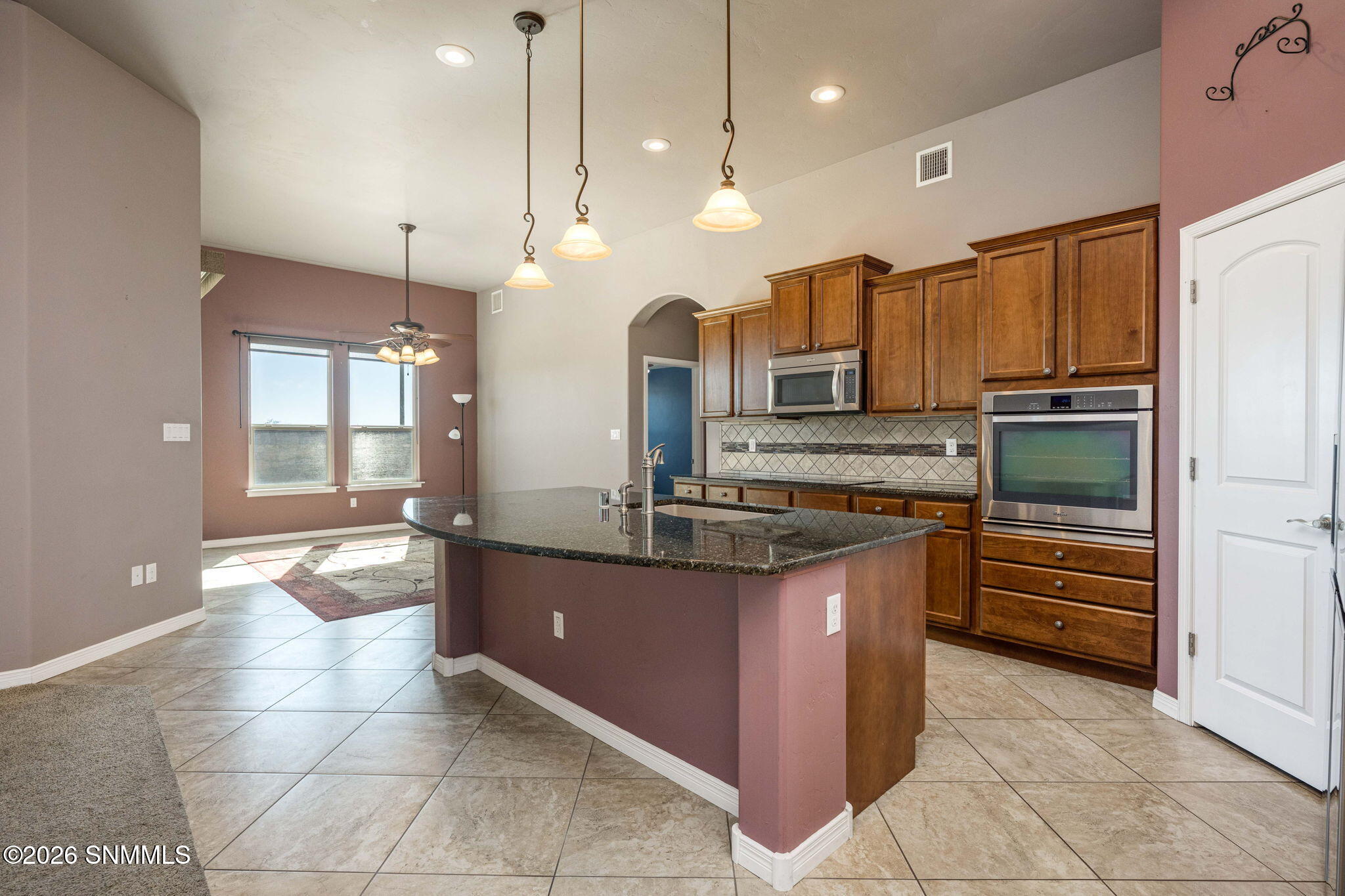 19-web-or-mls-Snappin Homes (SanClemente