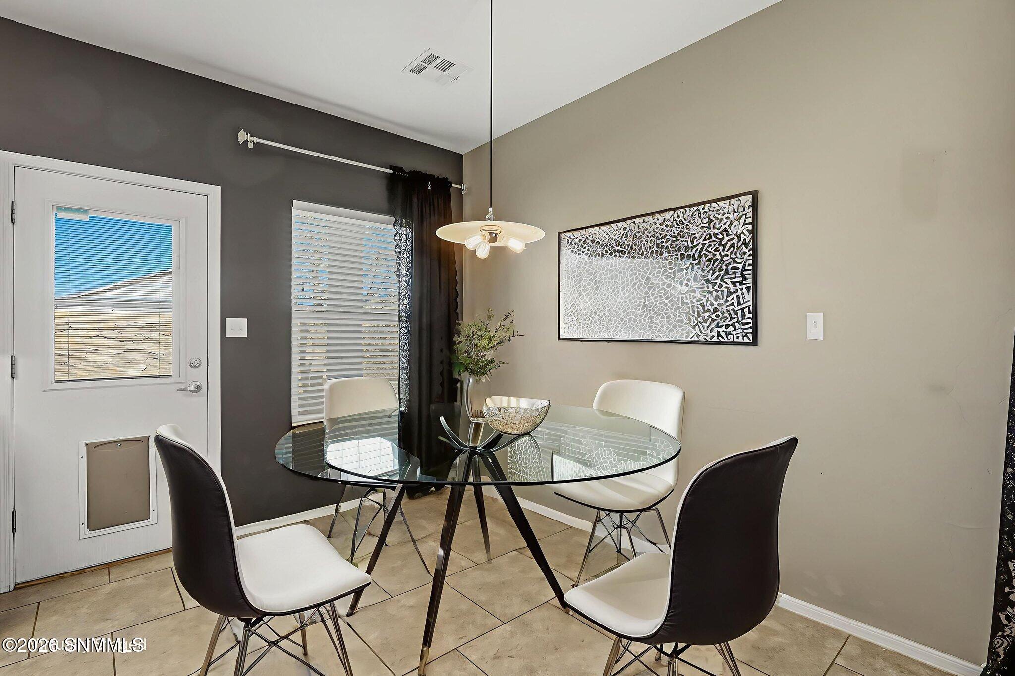 23-web-or-mls-IMG_9289_1 virtually stage