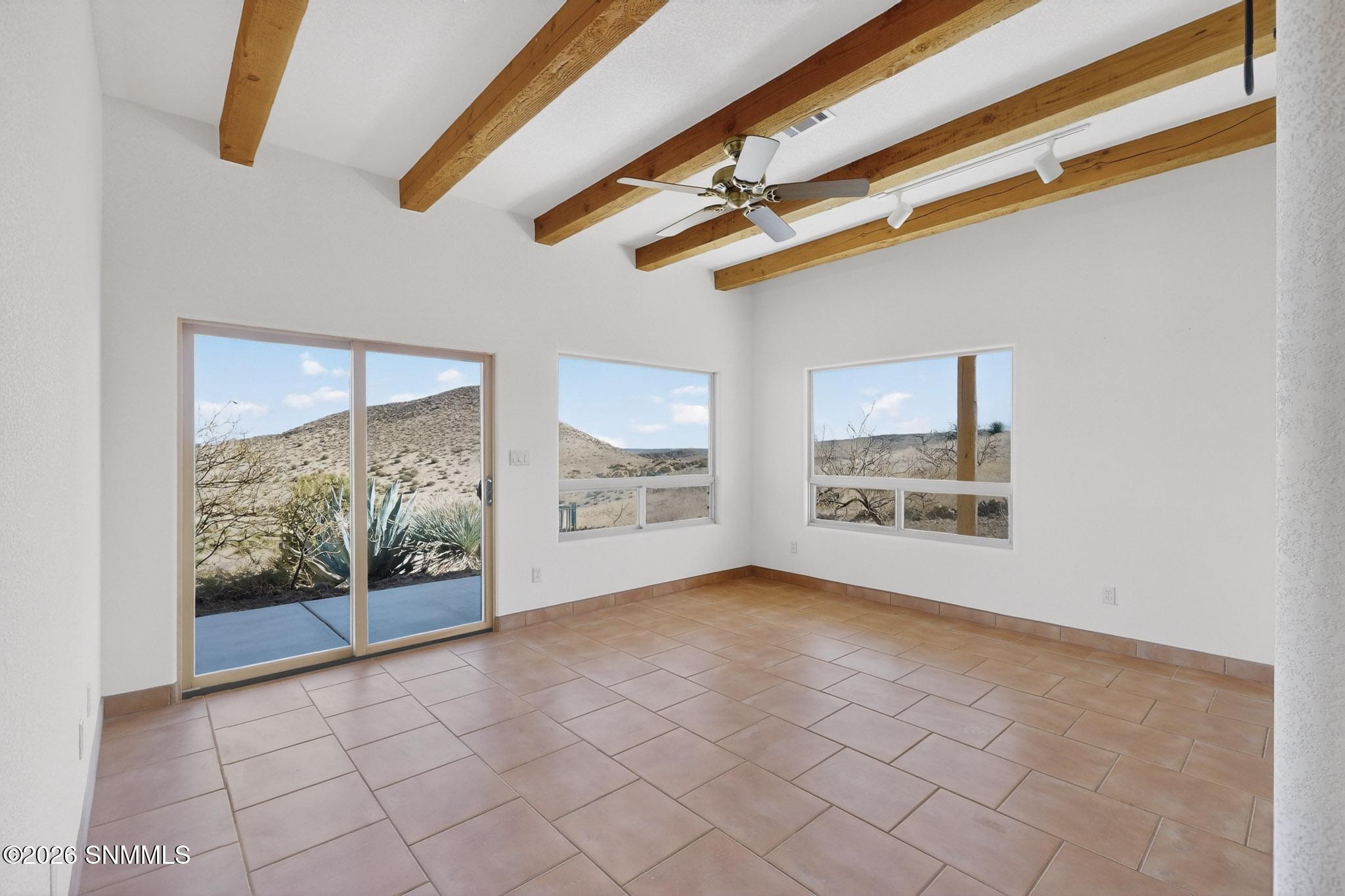 6b 35-3D-Casas-123-Victorio-Trail-013120