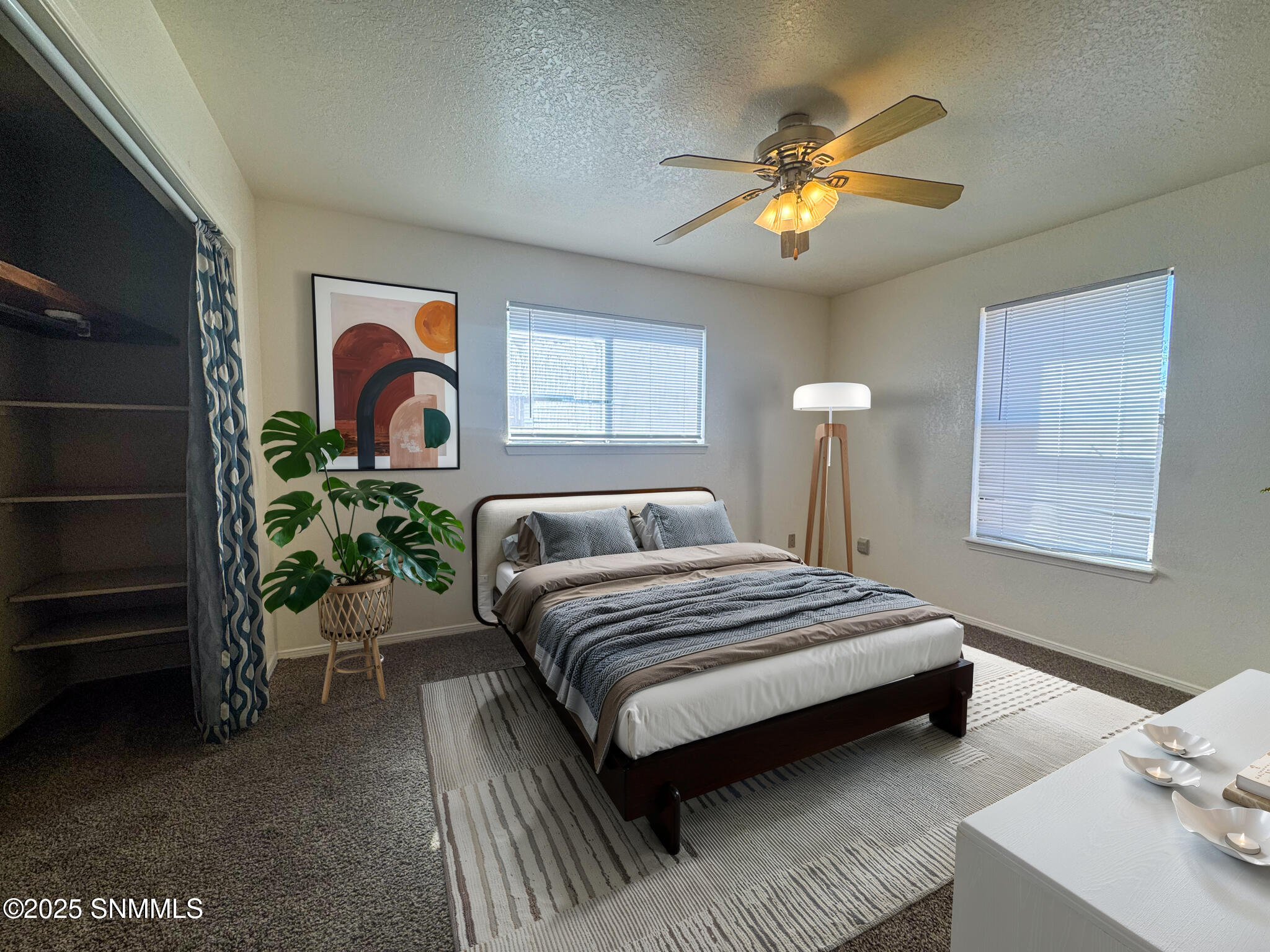 Primary bed - staged