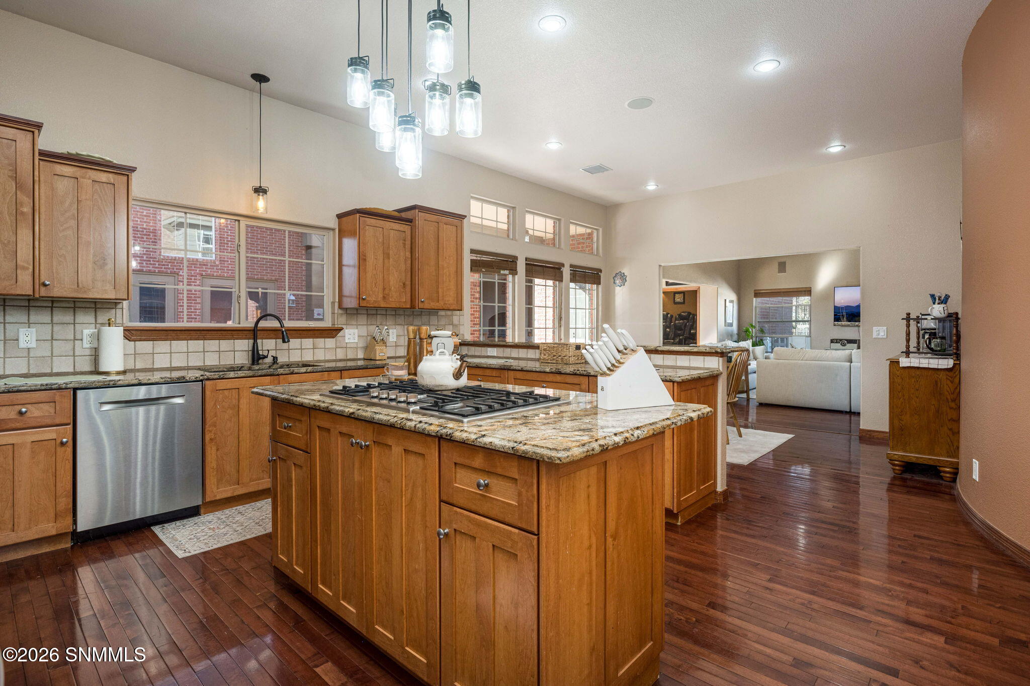 19-web-or-mls-Snappin Homes (ForestPark4