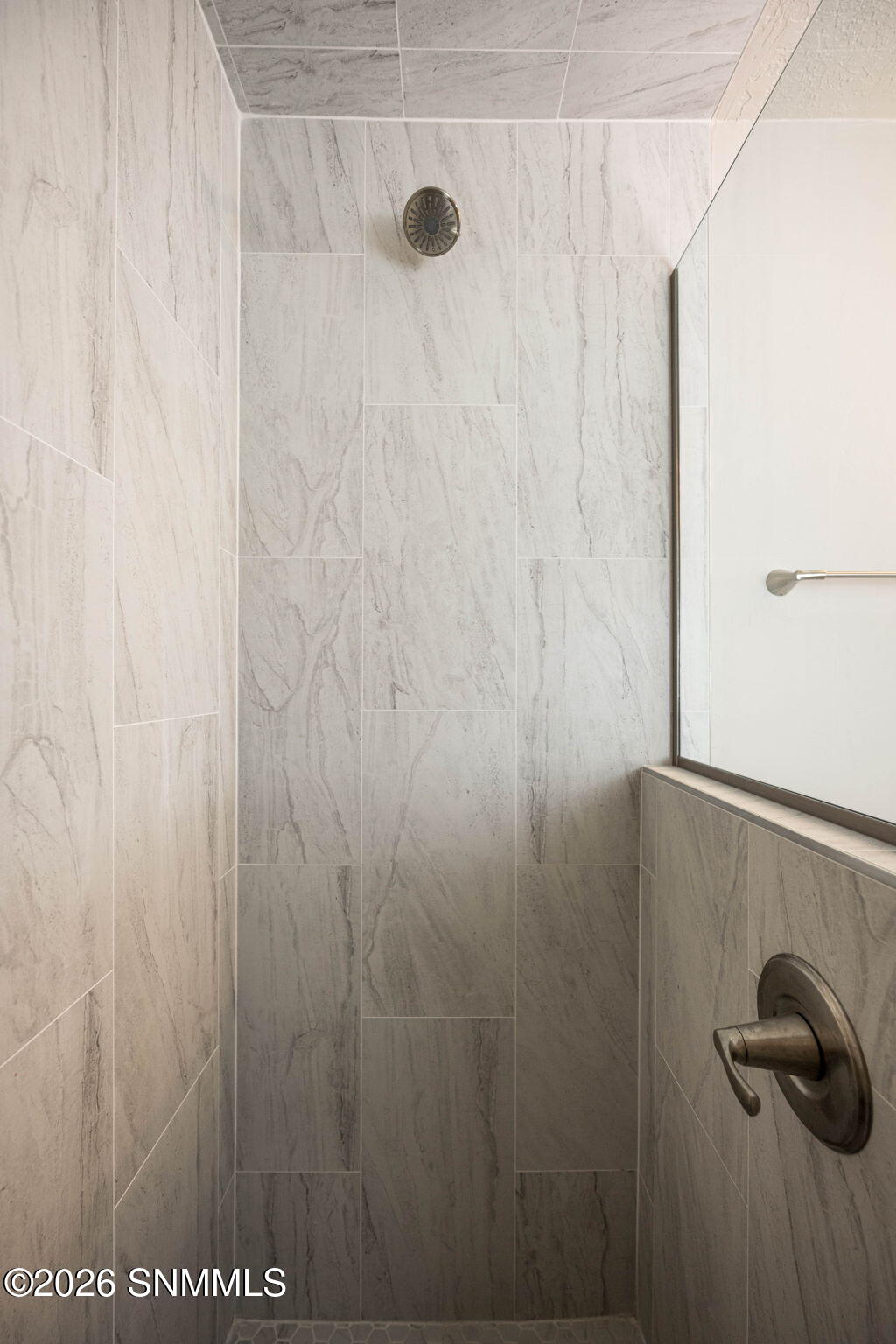 23-web-or-mls-Snappin Homes (ClaudeDove2