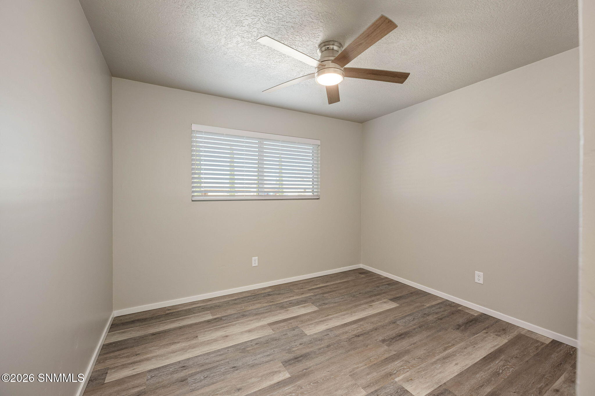 24-web-or-mls-Snappin Homes (ClaudeDove2